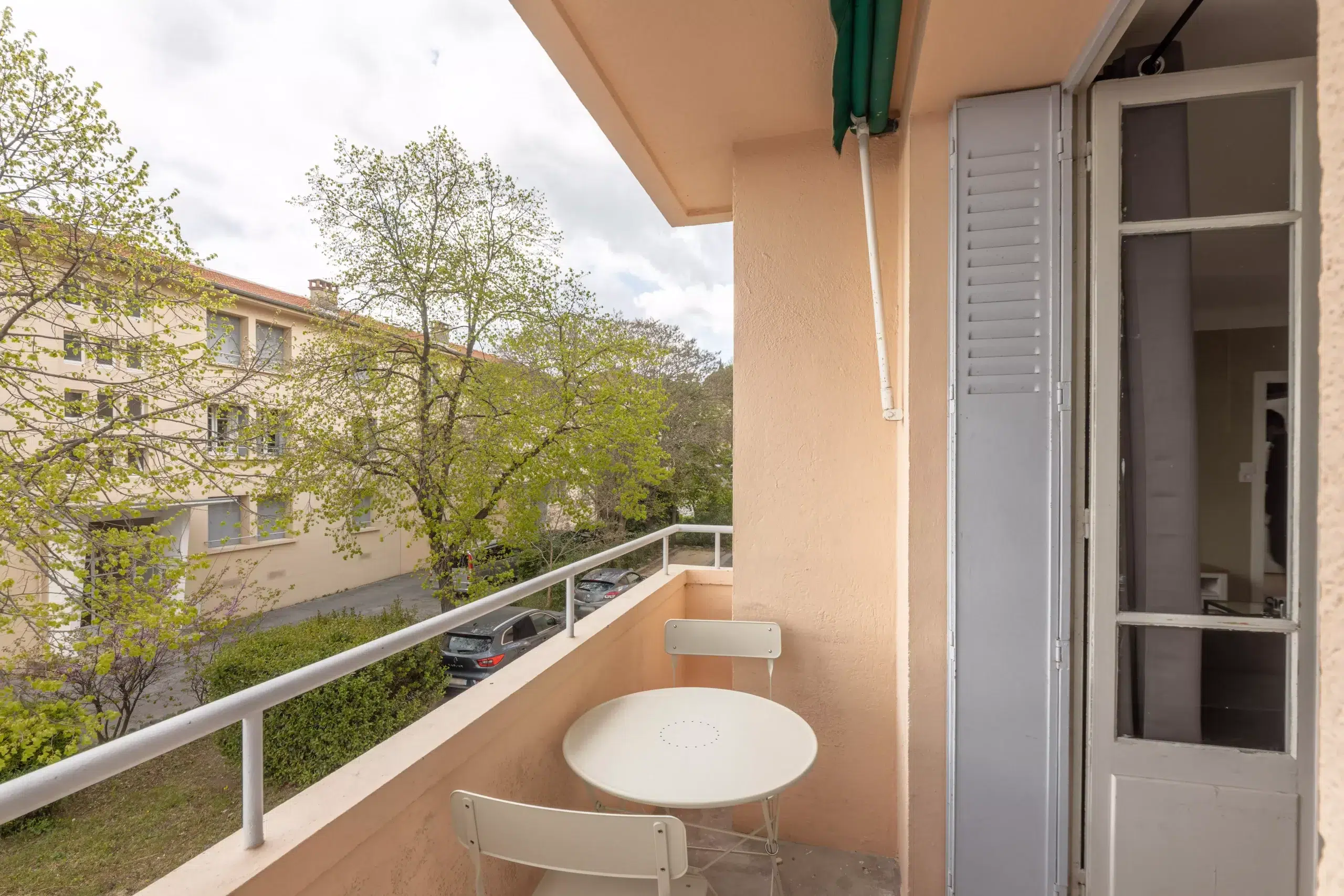 colocation-aix-solari-pasteur-1D-balcon