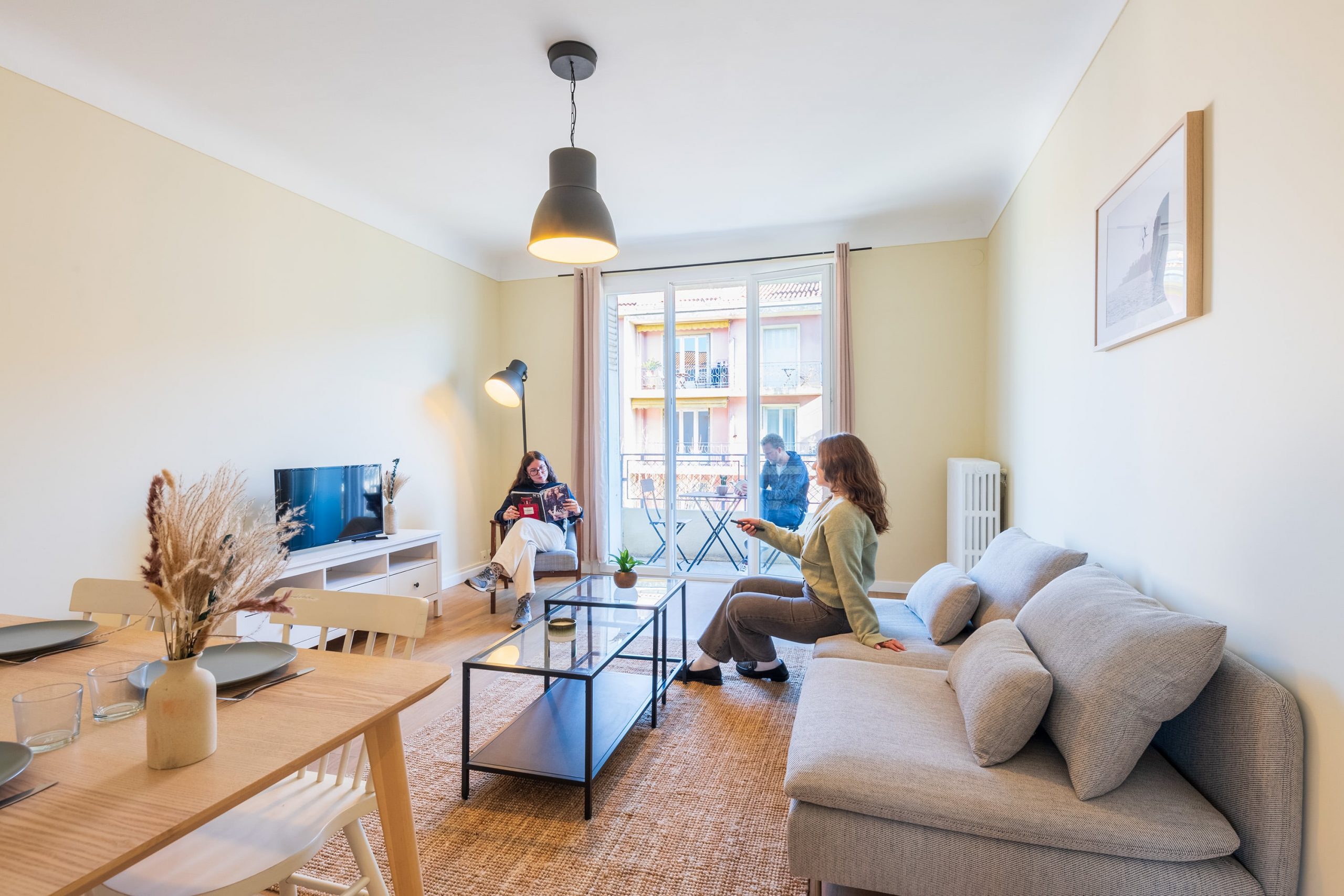 colocation-aix-blondel-salle-a-manger