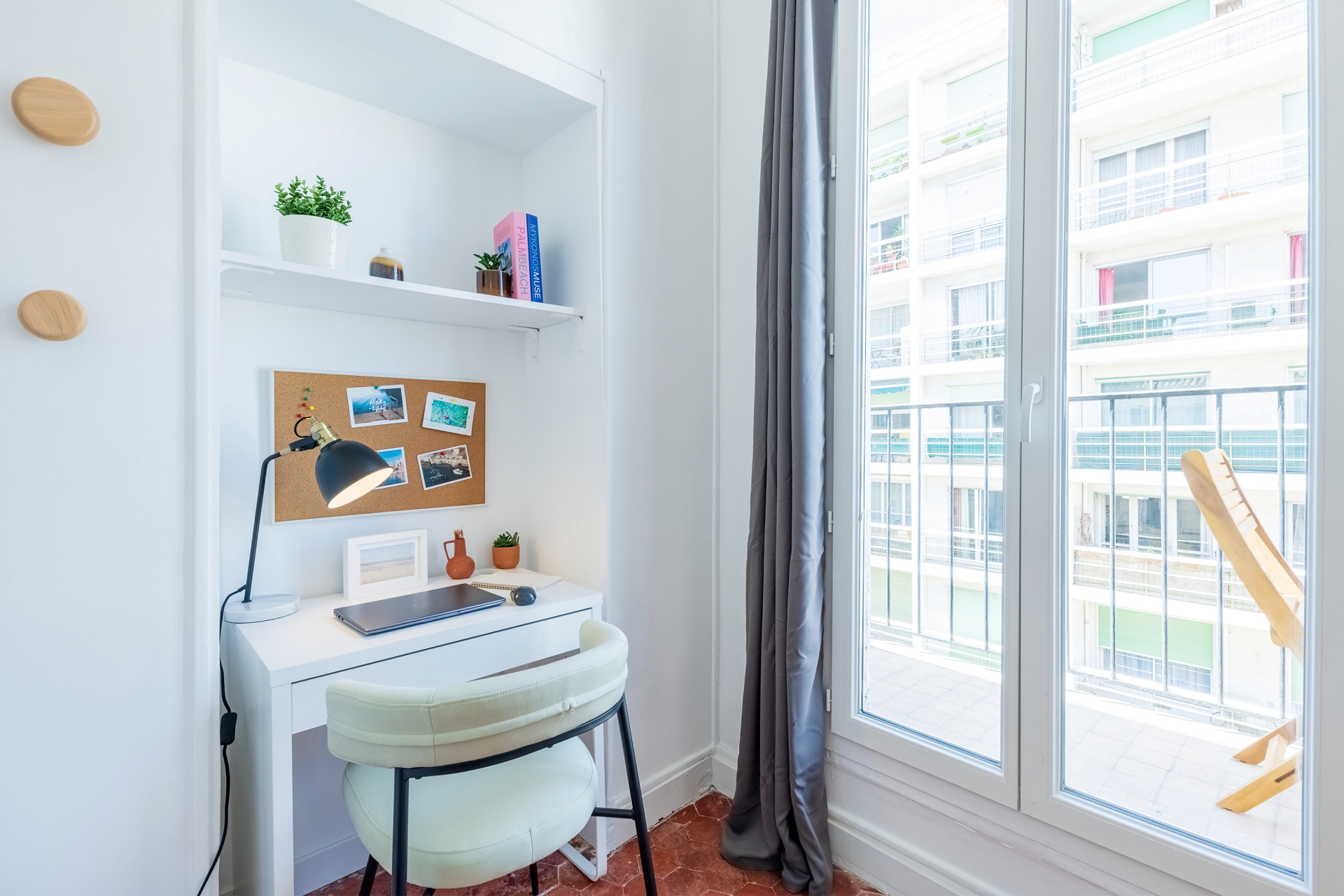 colocation-coliving-marseille-castellane-dupre3-Chambre-301-bureau