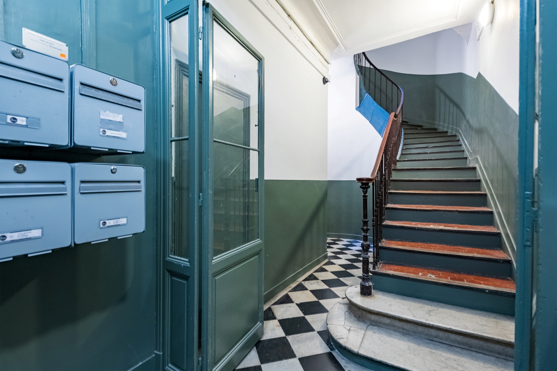 colocation-coliving-marseille-castellane-dupre3-acces-batiment-securise