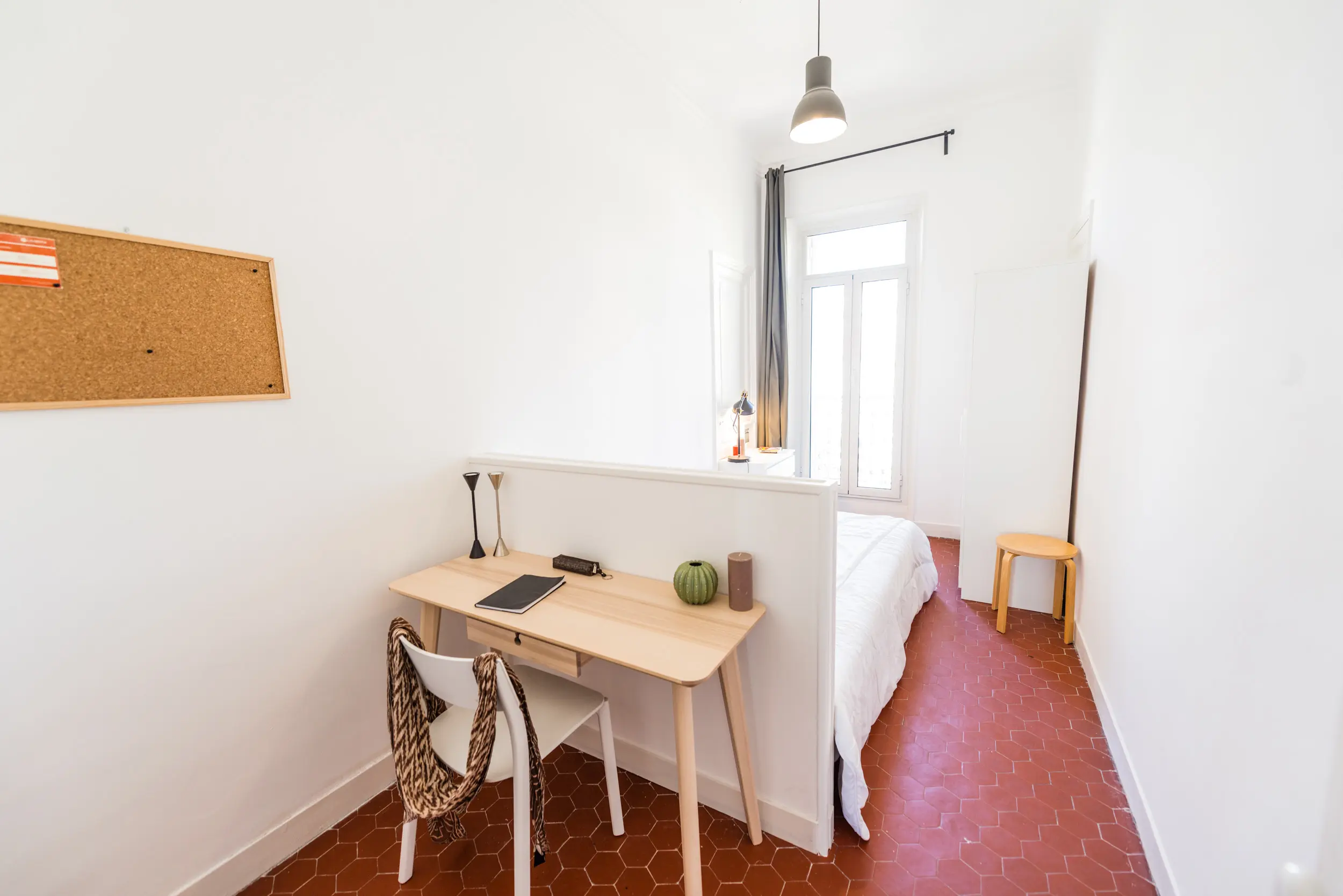 colocation-marseille-chartreux4-chambre402