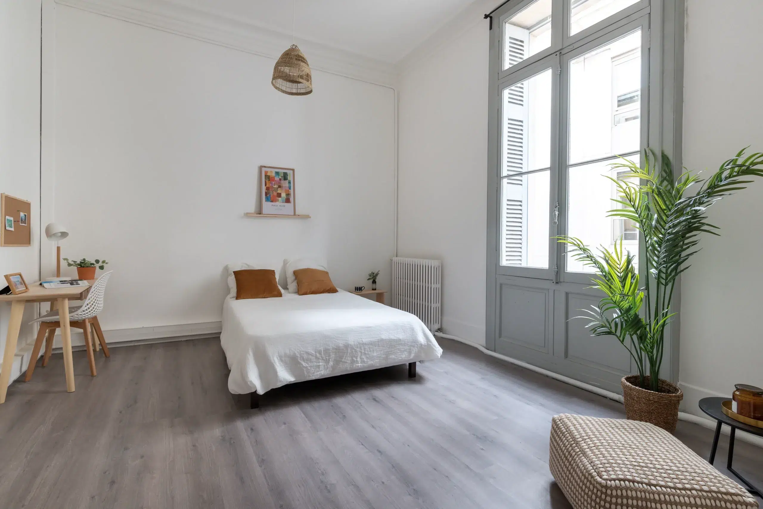 Chambre lumineuse en coliving à Montpellier