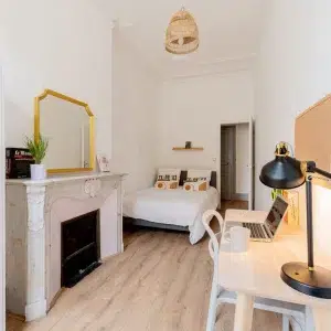 Chambre décorée avec gout en colocation à Montpellier