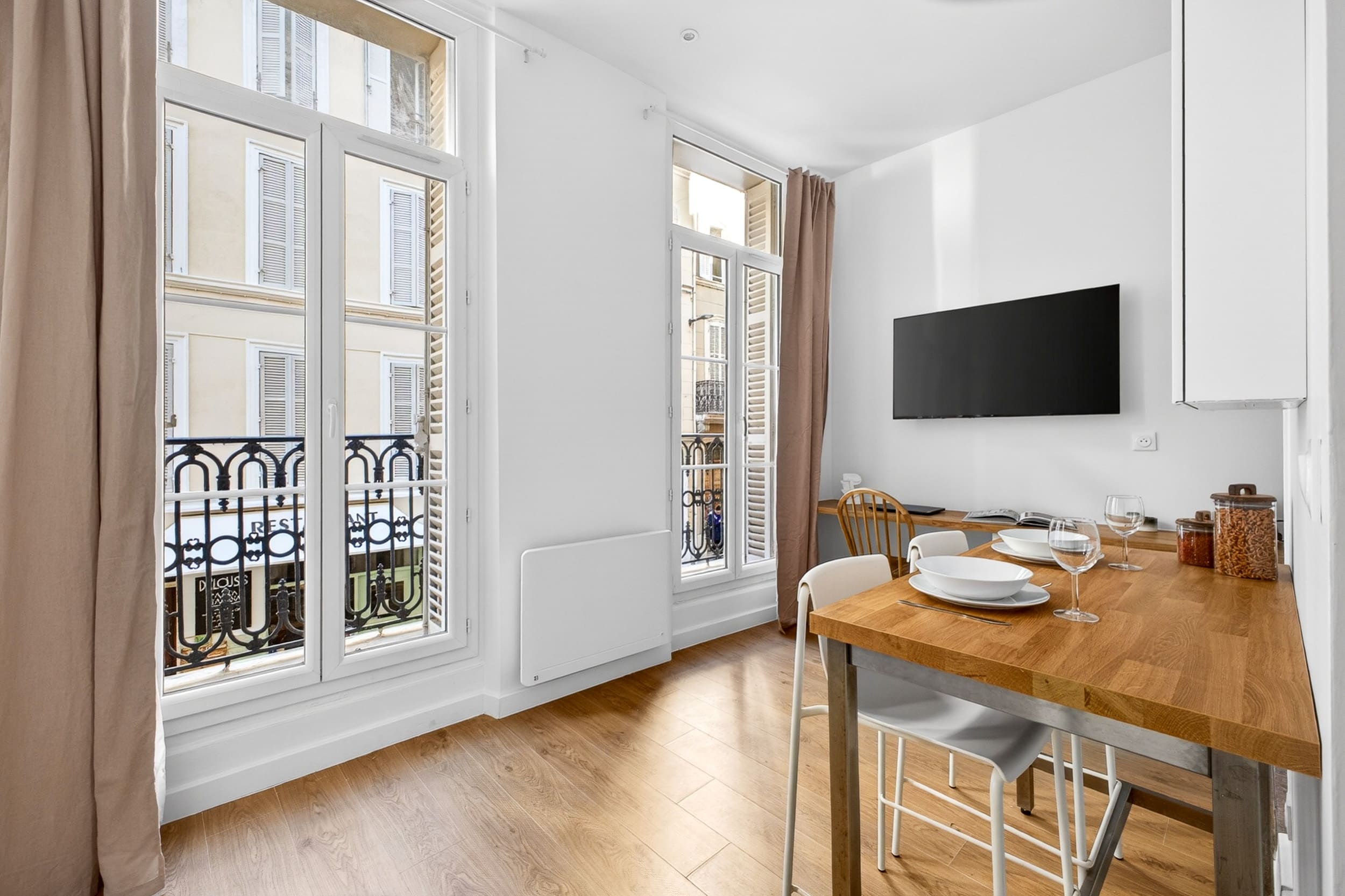 studio-marseille-dieude6-pieceavivire