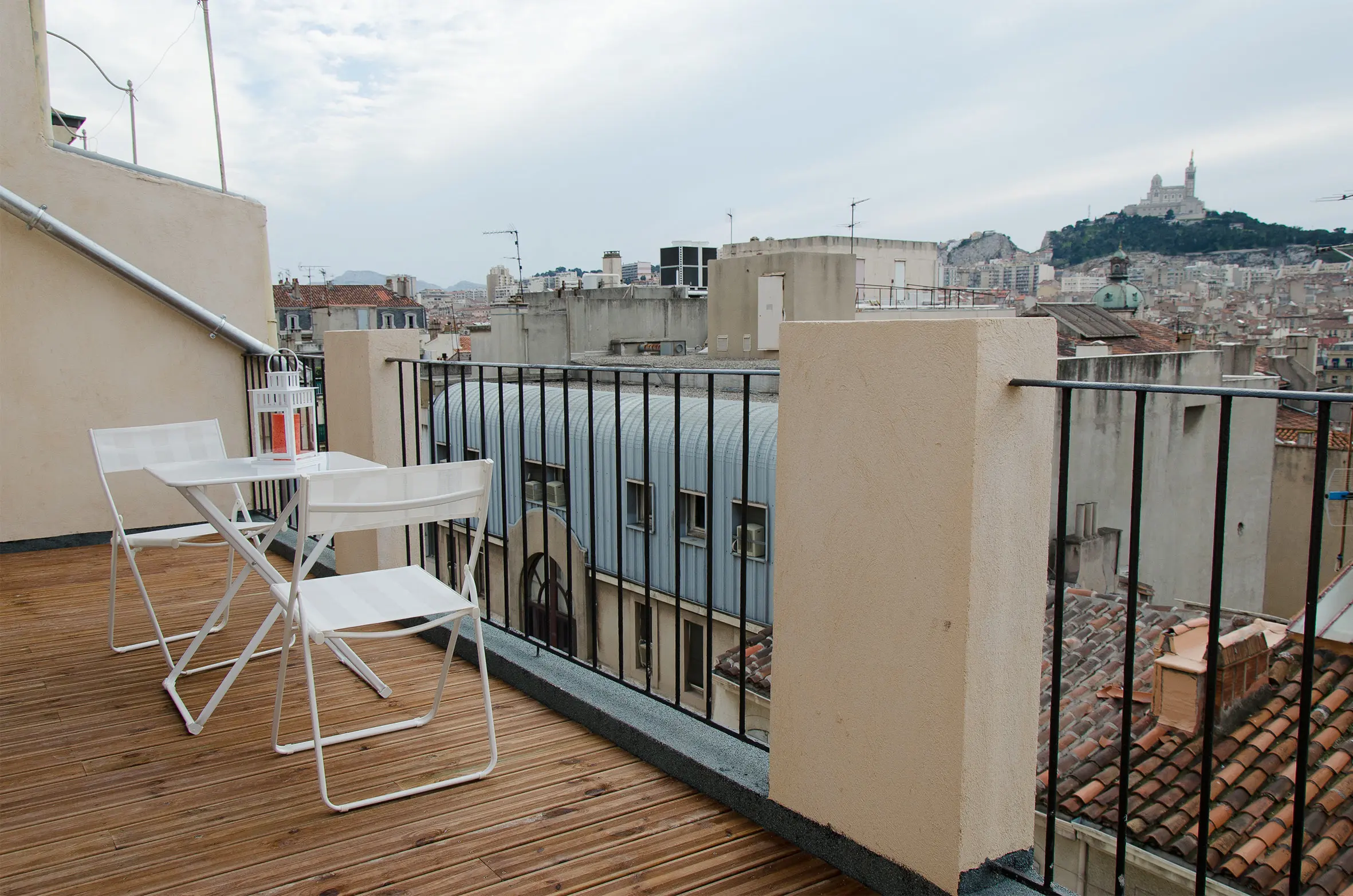 t2-marseille-fongate-52-terrasse