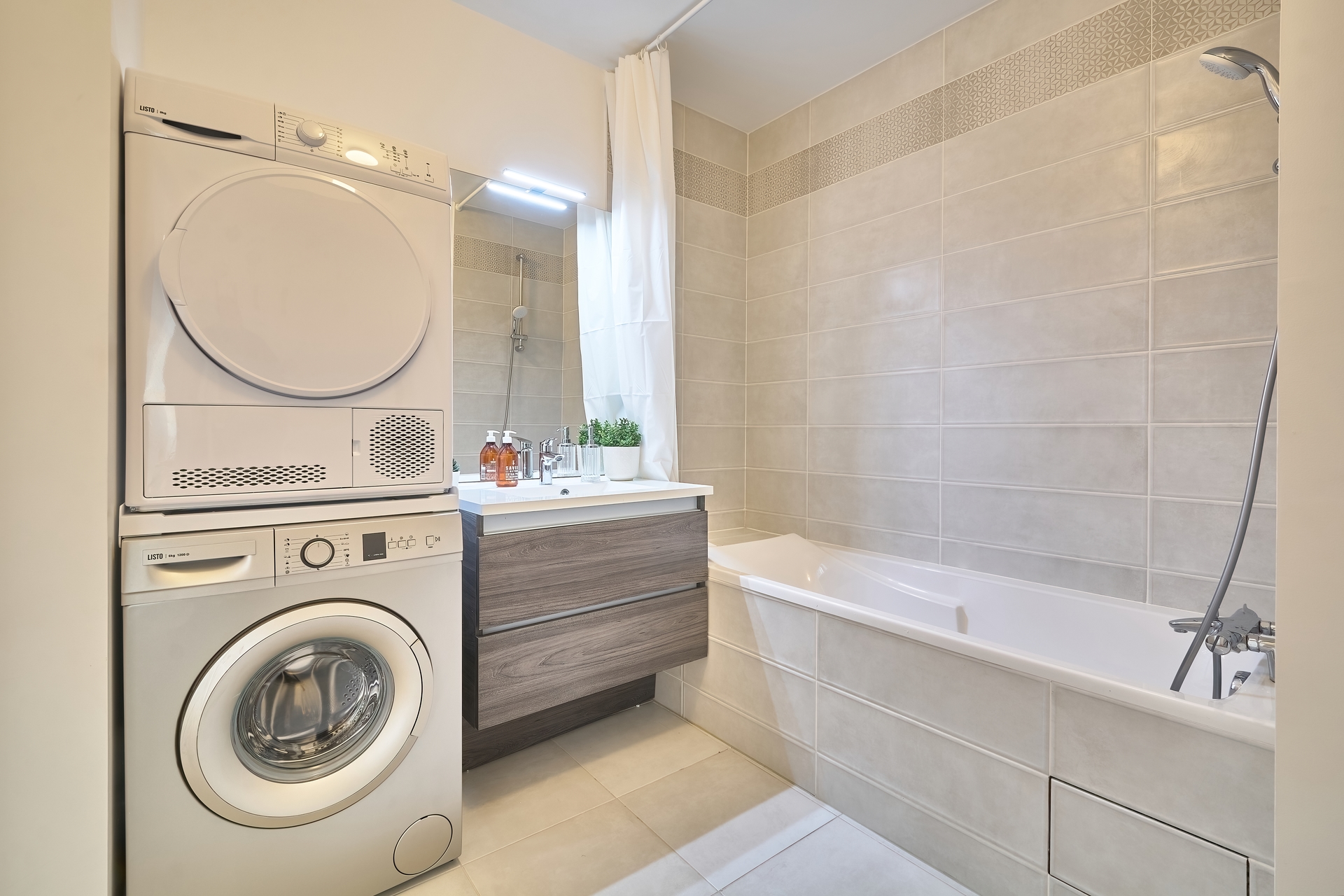 colocation-clichy-coliving-roguet-2-salle-de-bain