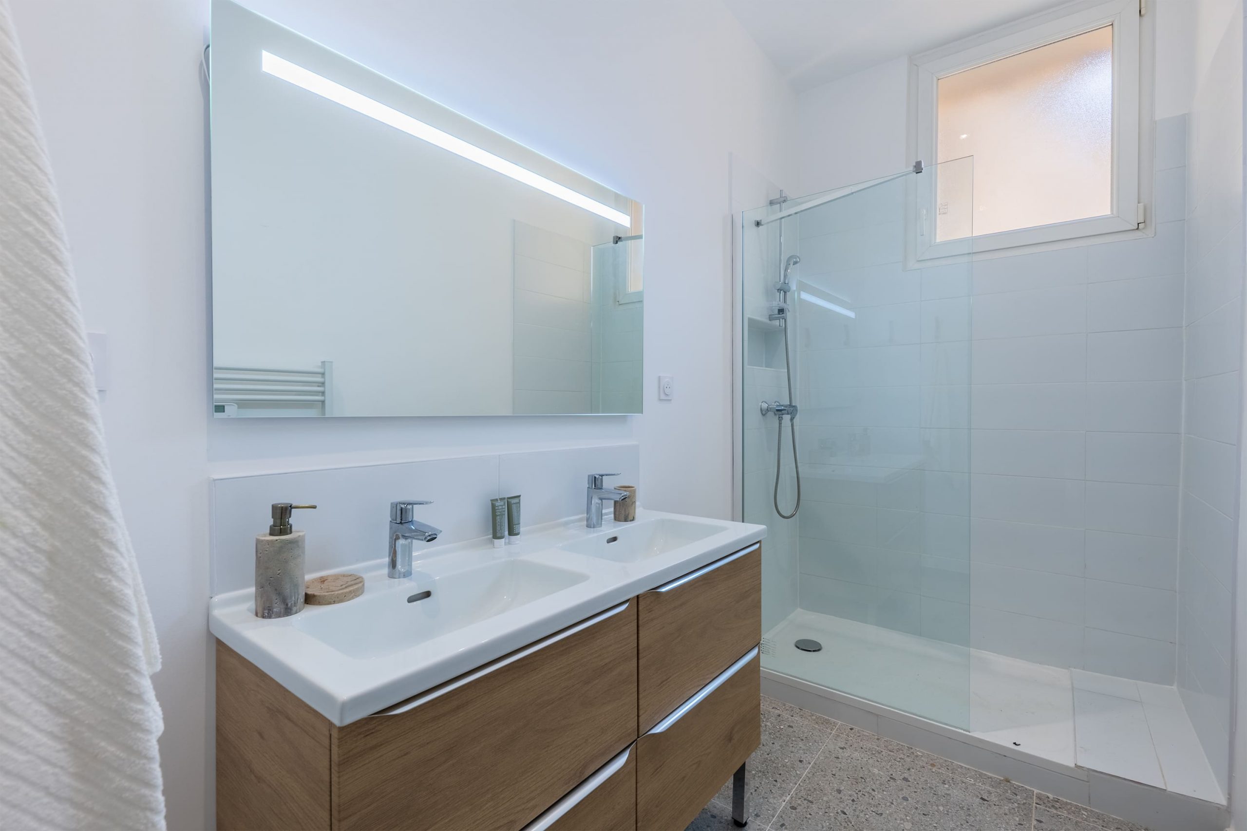 colocation-cours-julien-marseille-salle-de-bain