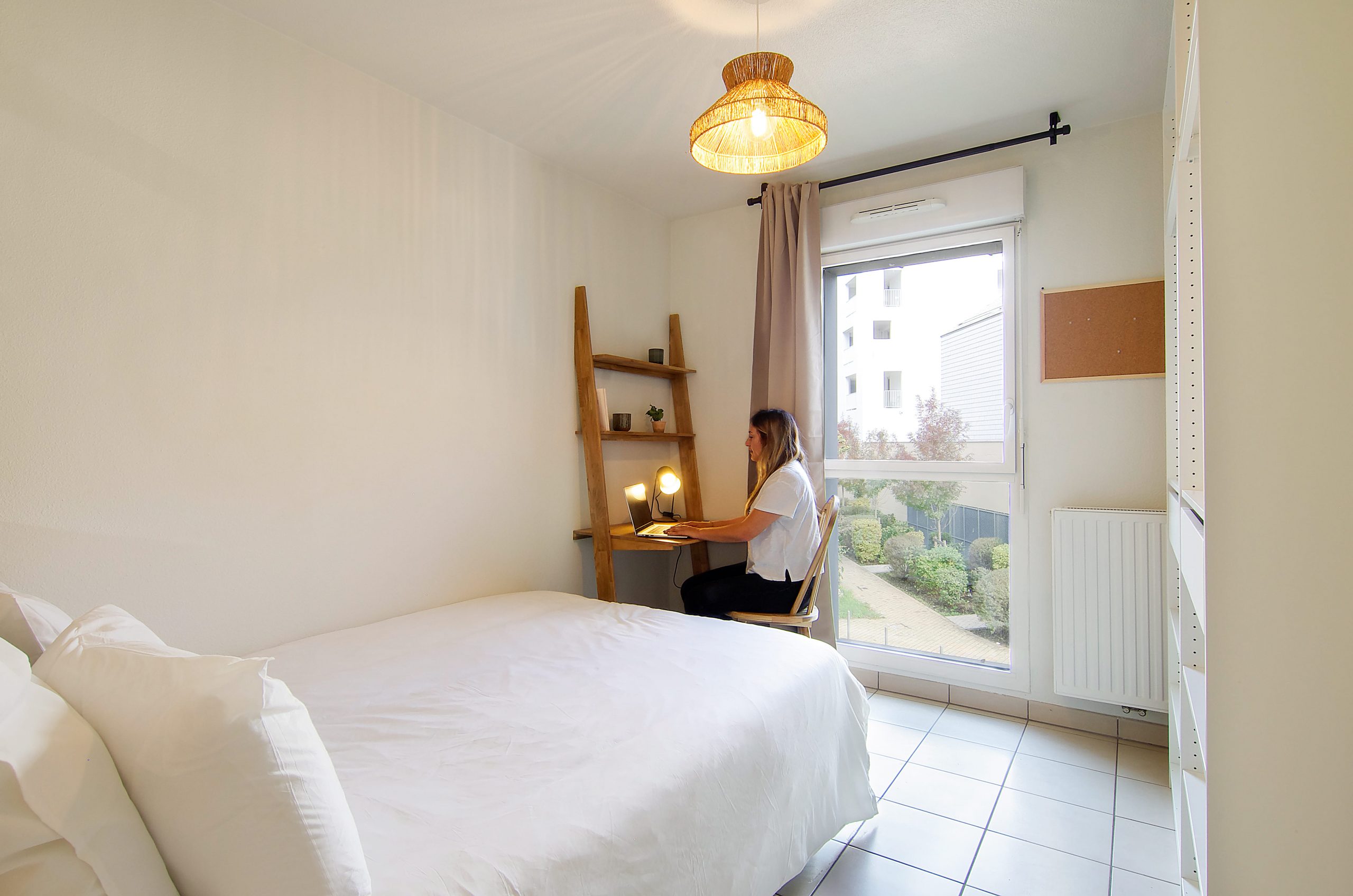 colocation-bordeaux-cour-quebec-rdc-coliving-chambre-1