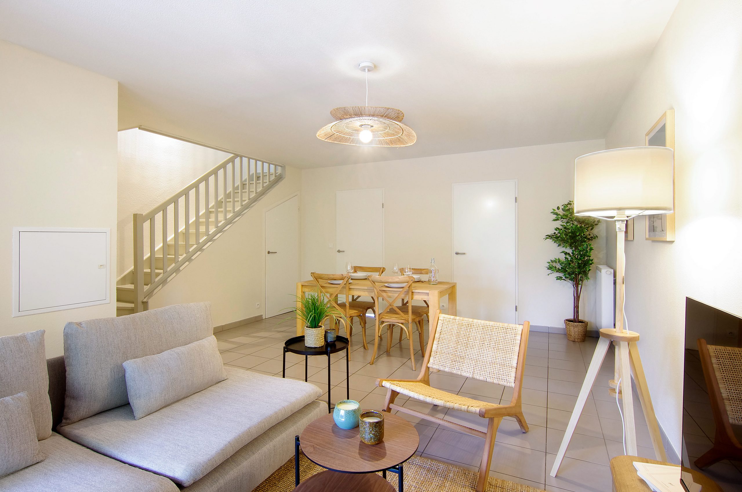colocation-bordeaux-cour-quebec-rdc-coliving-salle-a-manger