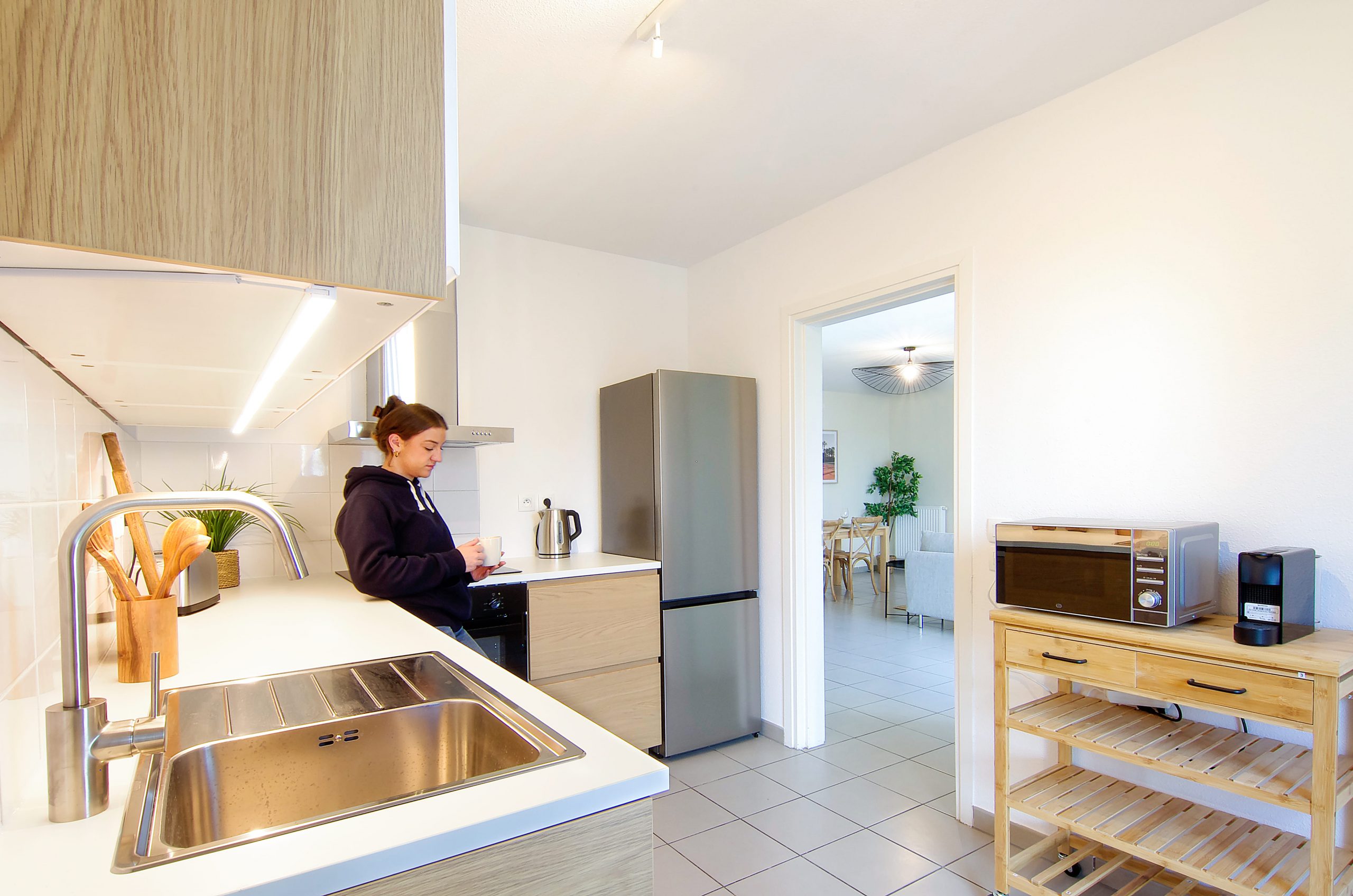 colocation-bordeaux-cour-quebec-vue-cuisine