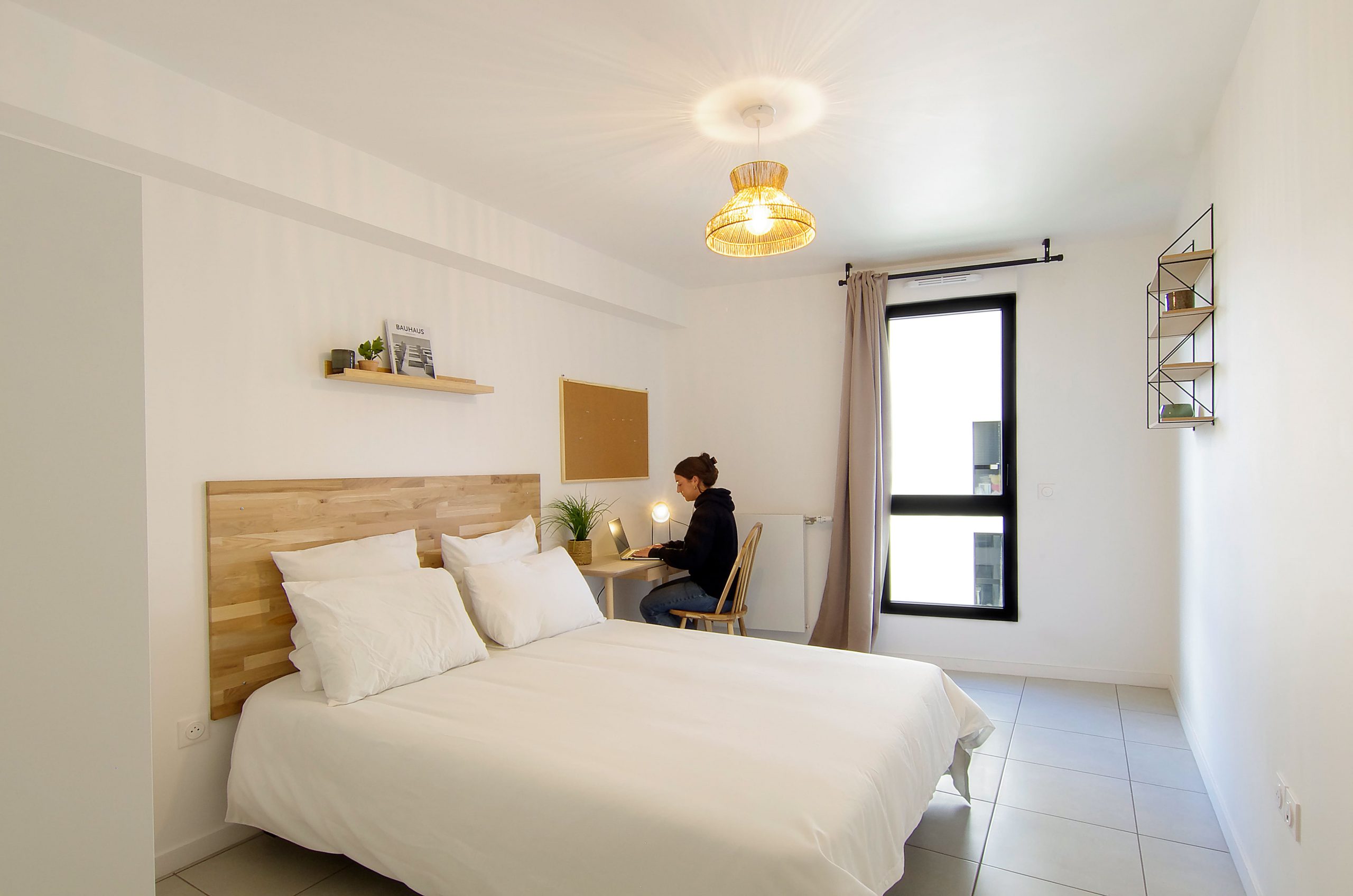 colocation-laroque-bordeaux-coliving-chambre-1