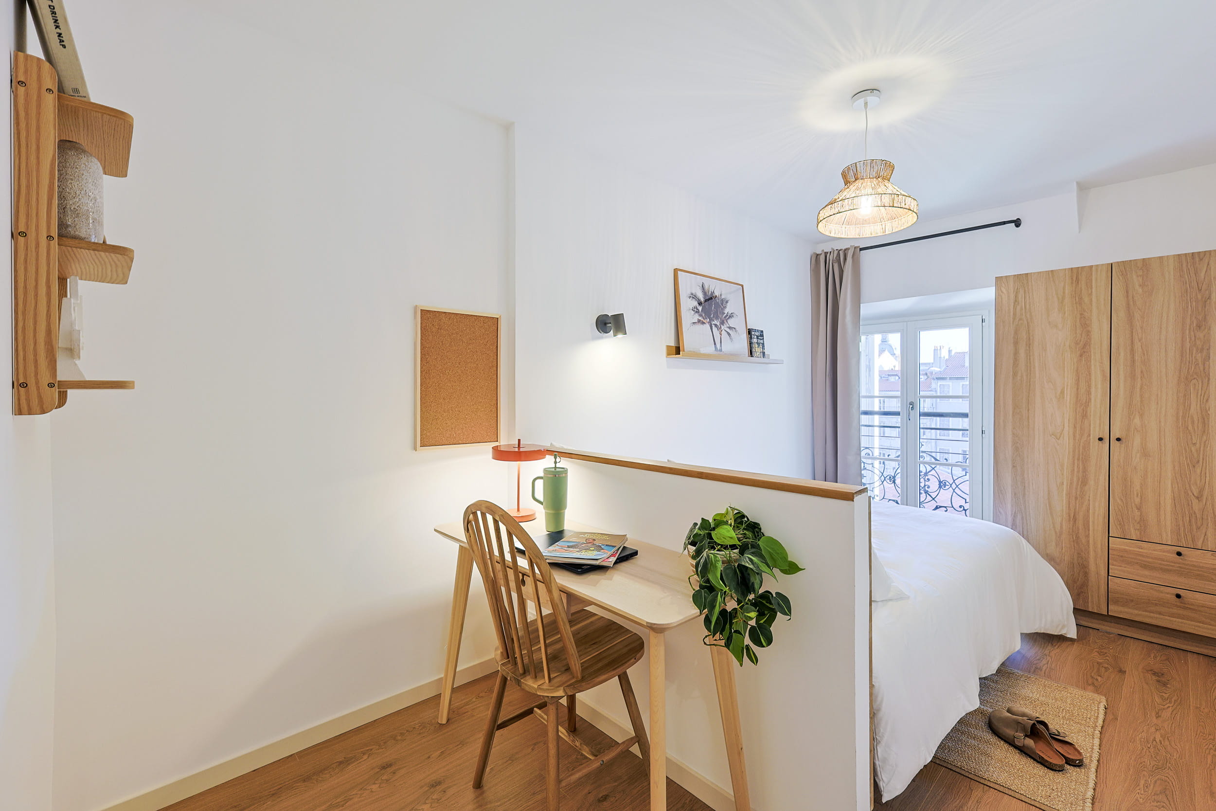 Rue grignan-chambre-502 (1)