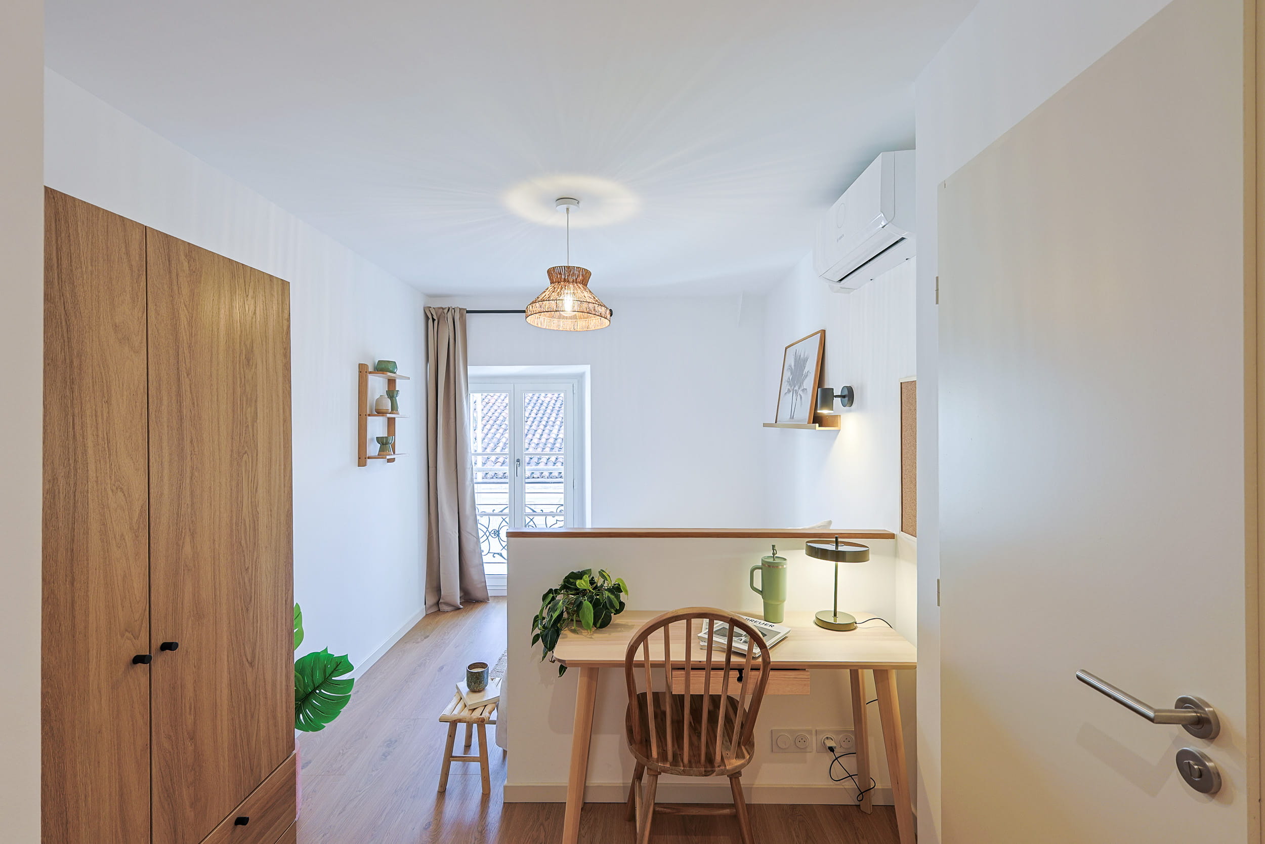 Rue grignan-chambre-504 (2)