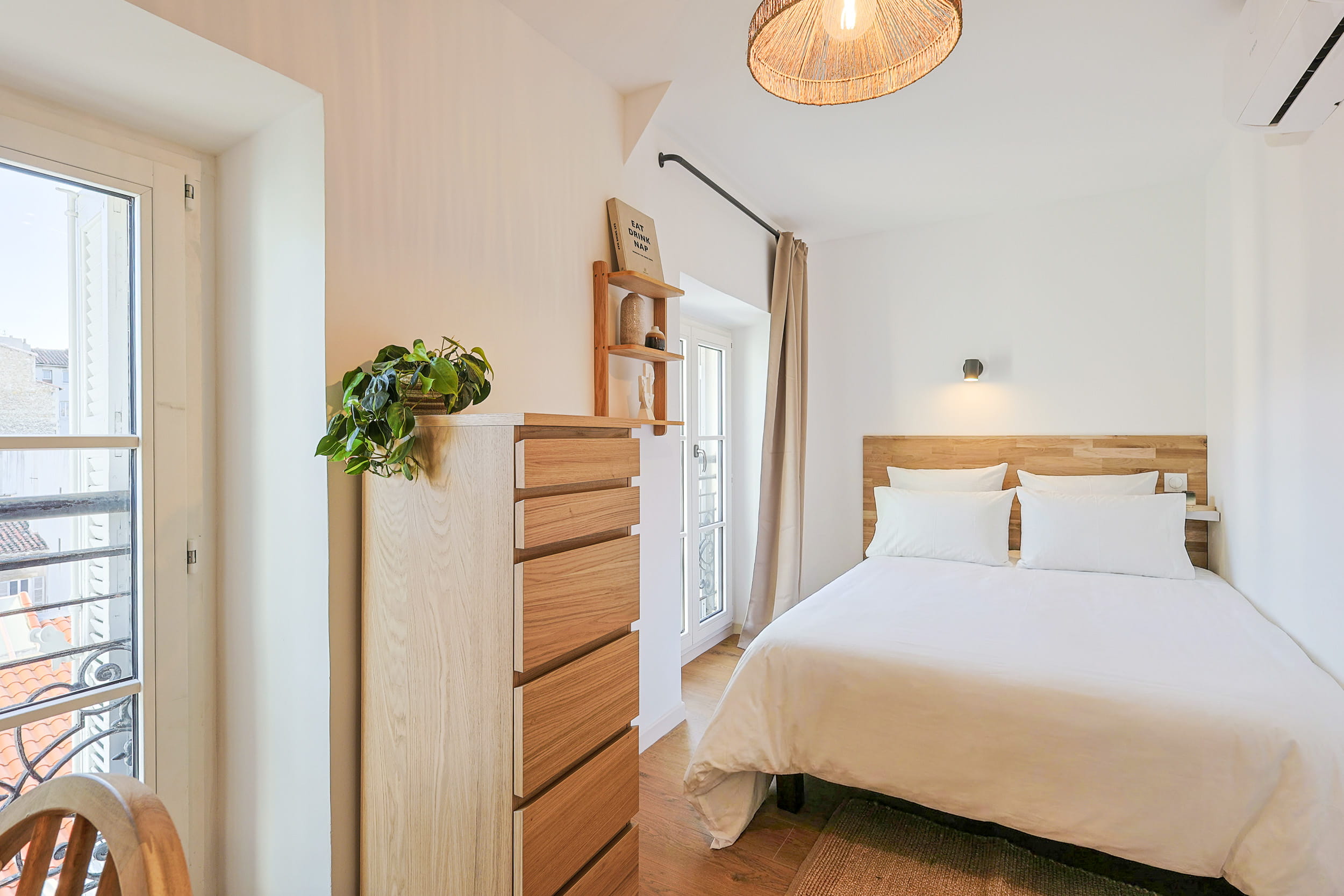 Rue grignan-chambre-505 (4)