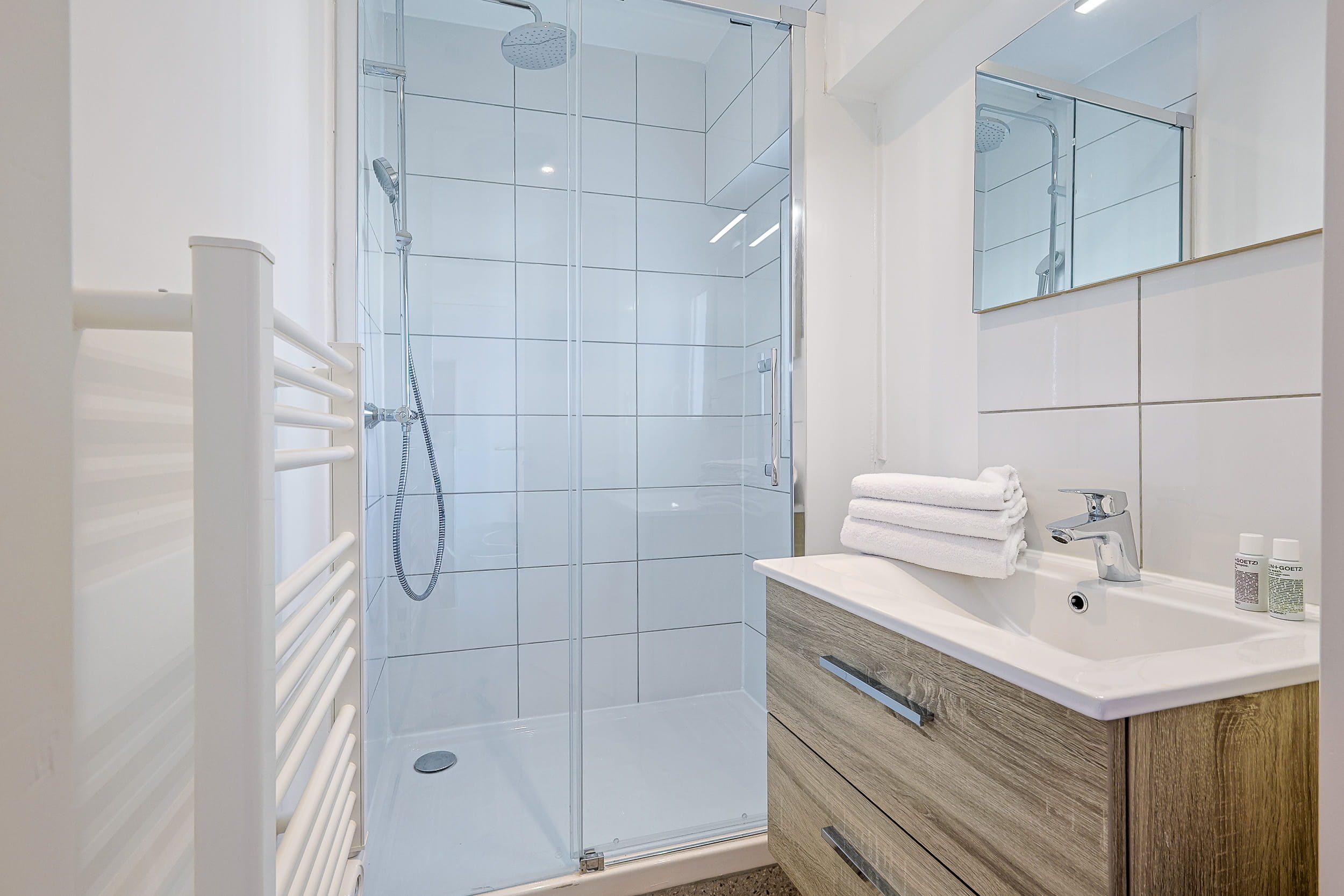 Rue grignan-chambre-509 (2)