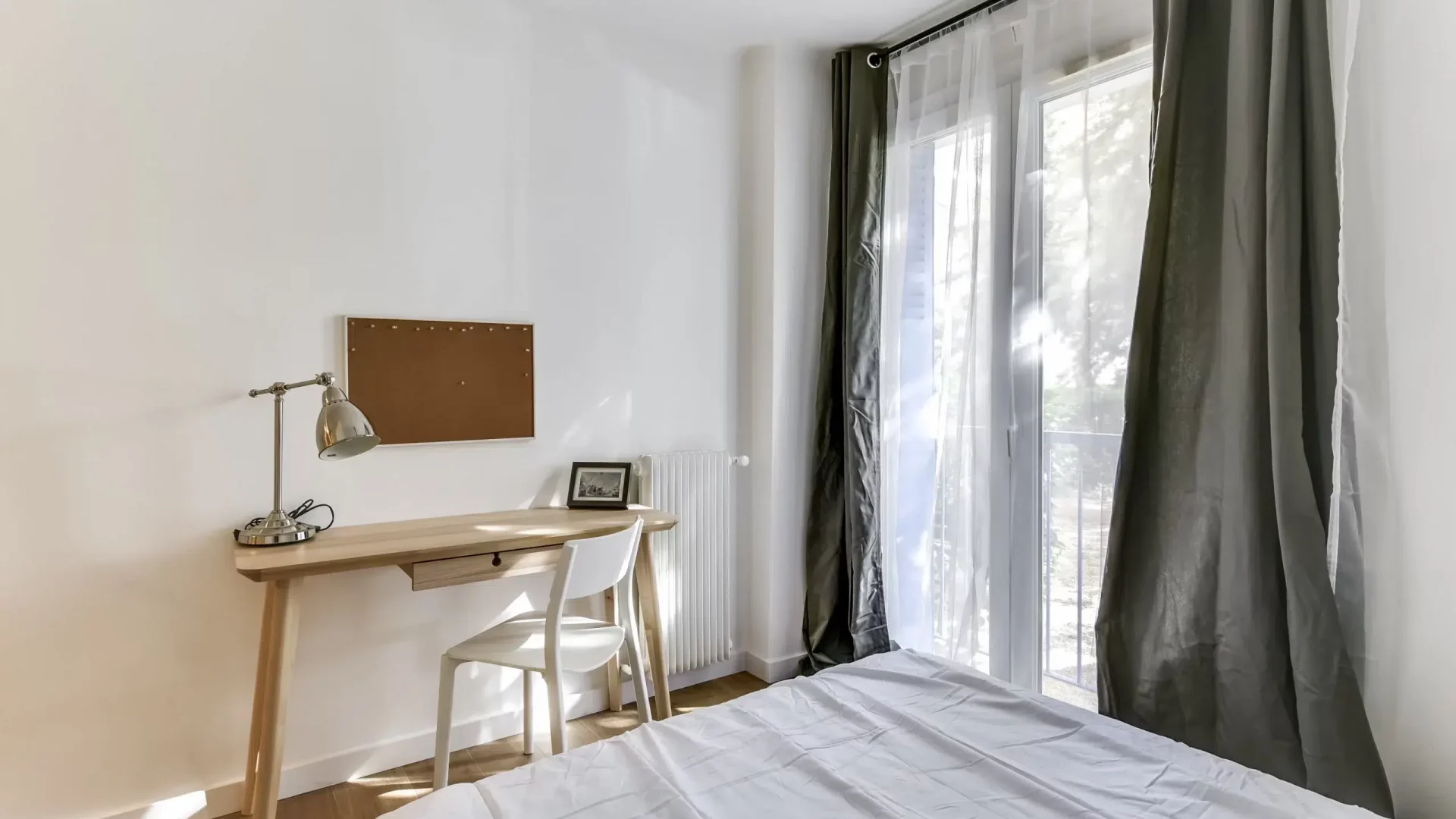 chambre-001-tassigny-colocation-aix