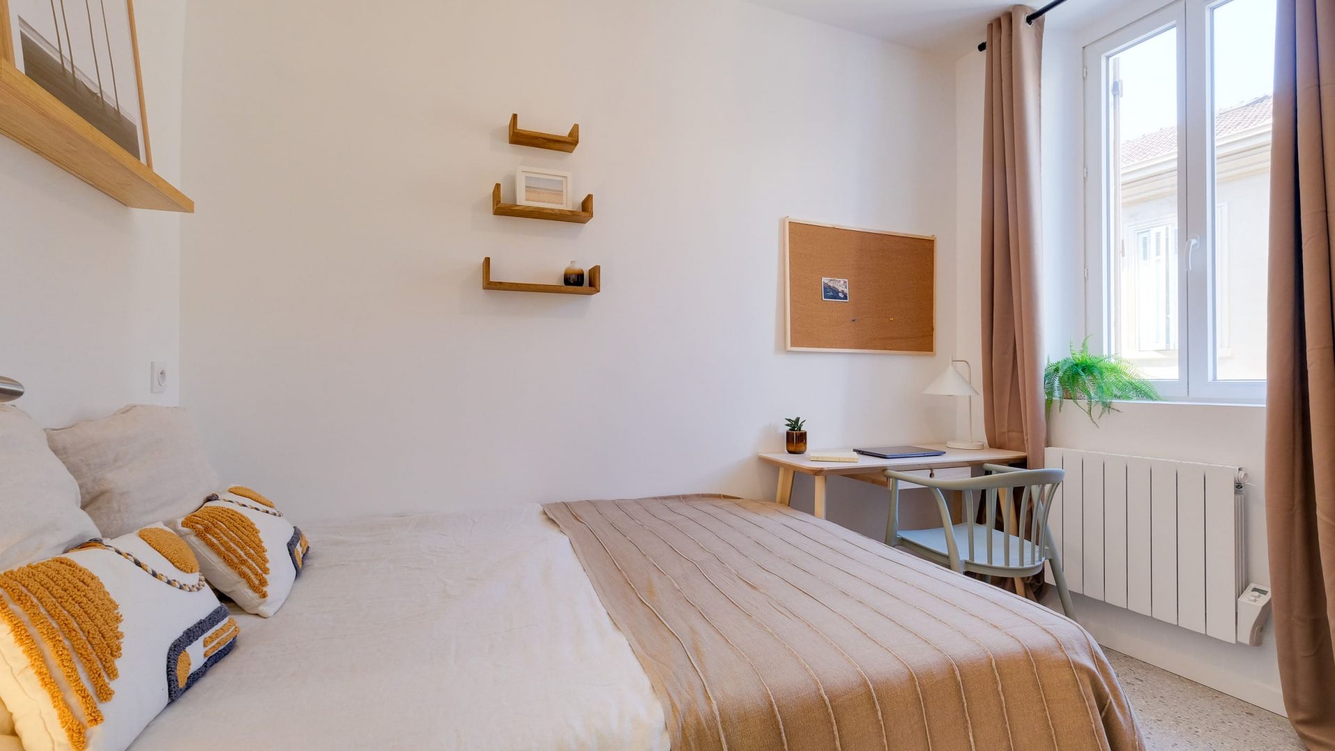 Colocation-2-euromed-coliving-julien-jules-chambre-1