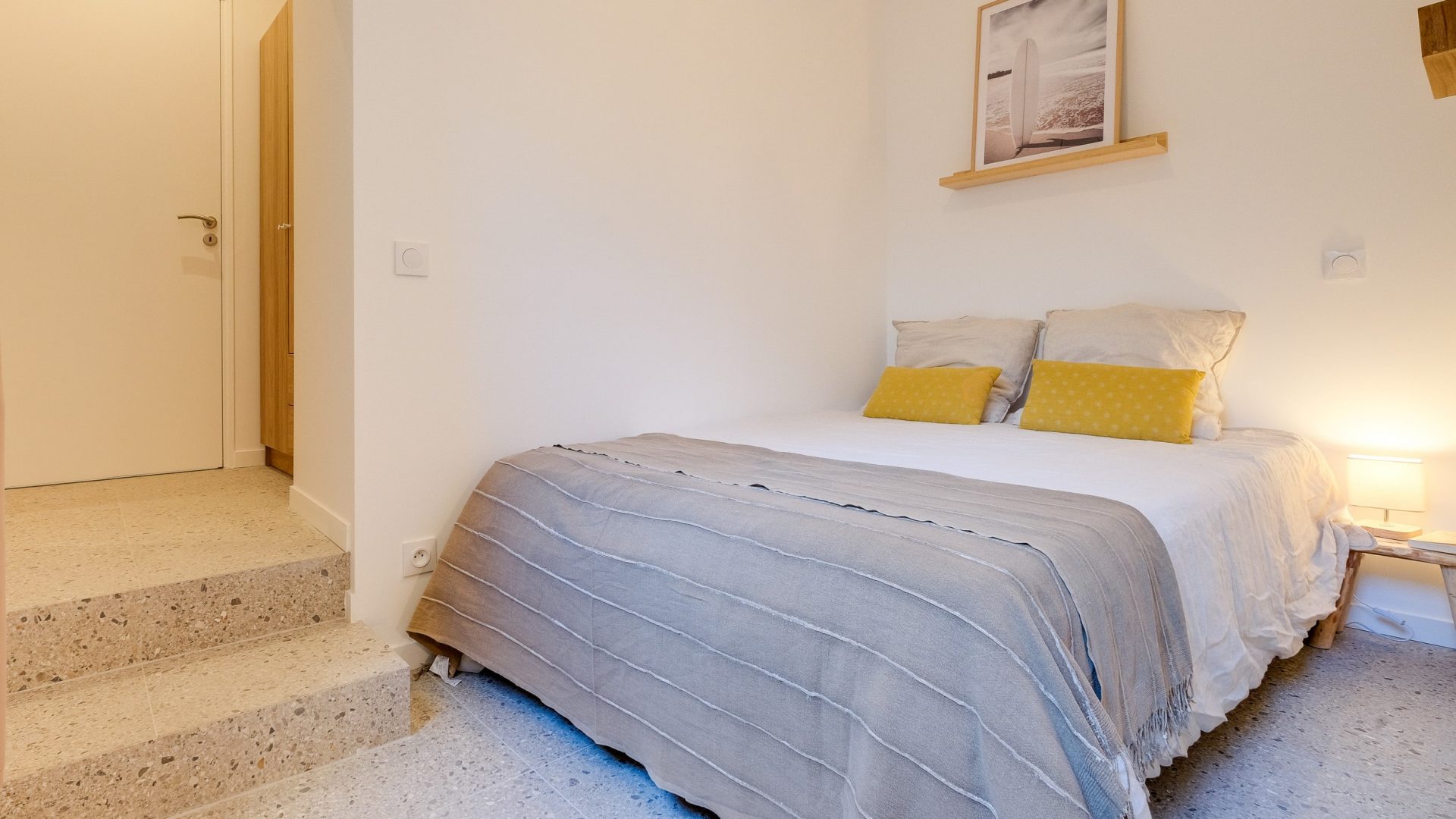 Colocation-2-euromed-coliving-julien-jules-vue-chambre-2 (1)