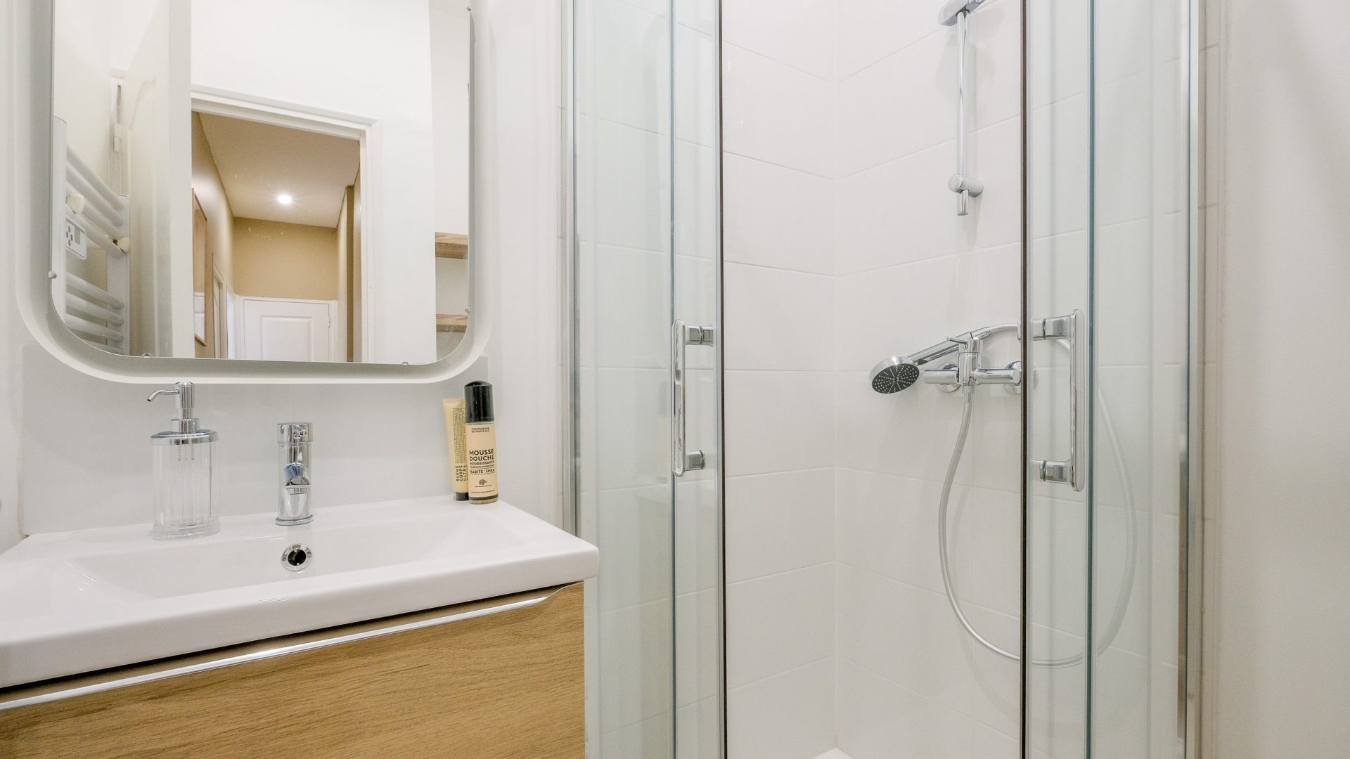 Colocation-castellane-rome-2-salle-de-bain