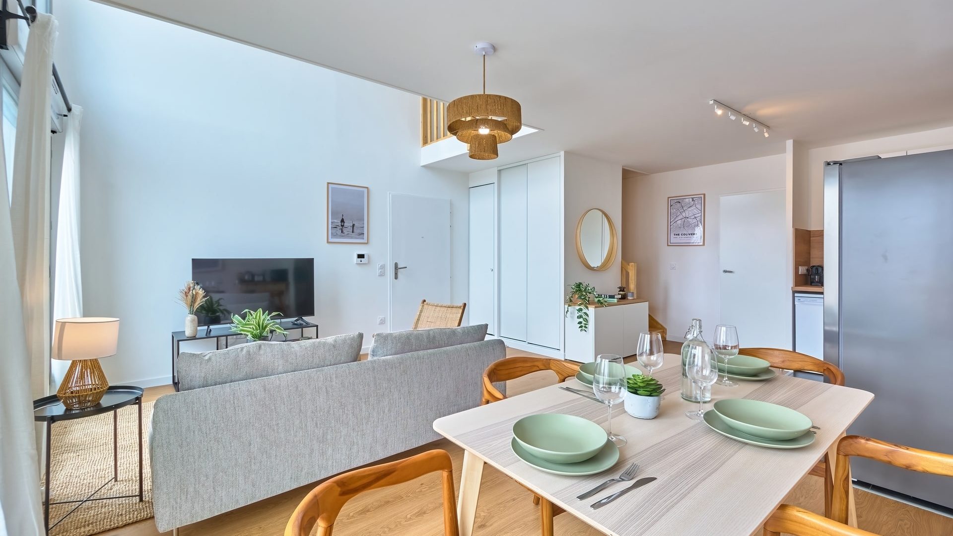 Colocation-colombes-coliving-kennedy-2-salon-meuble