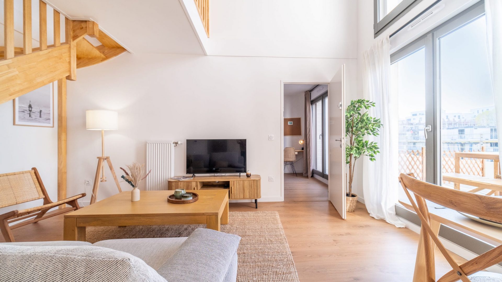 Colocation-colombes-coliving-varda-chambre-salon-2