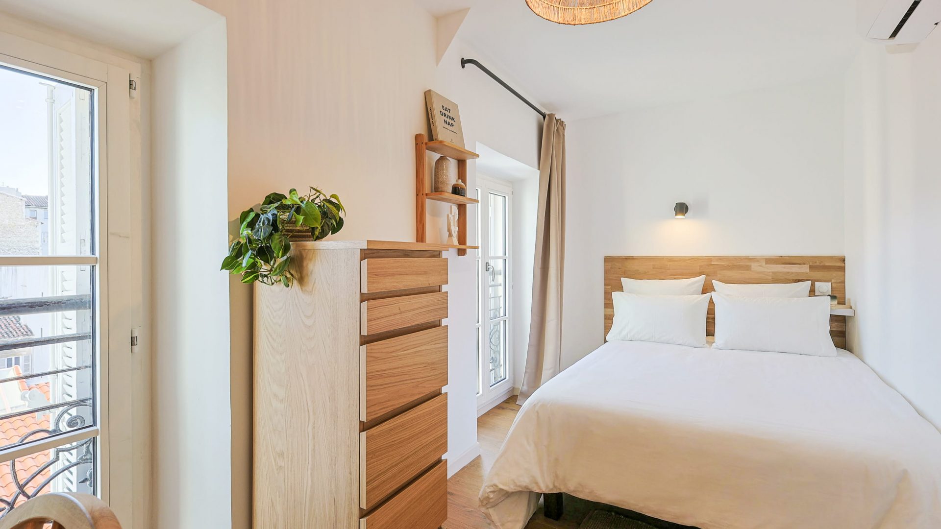 Rue grignan-chambre-505 (4)