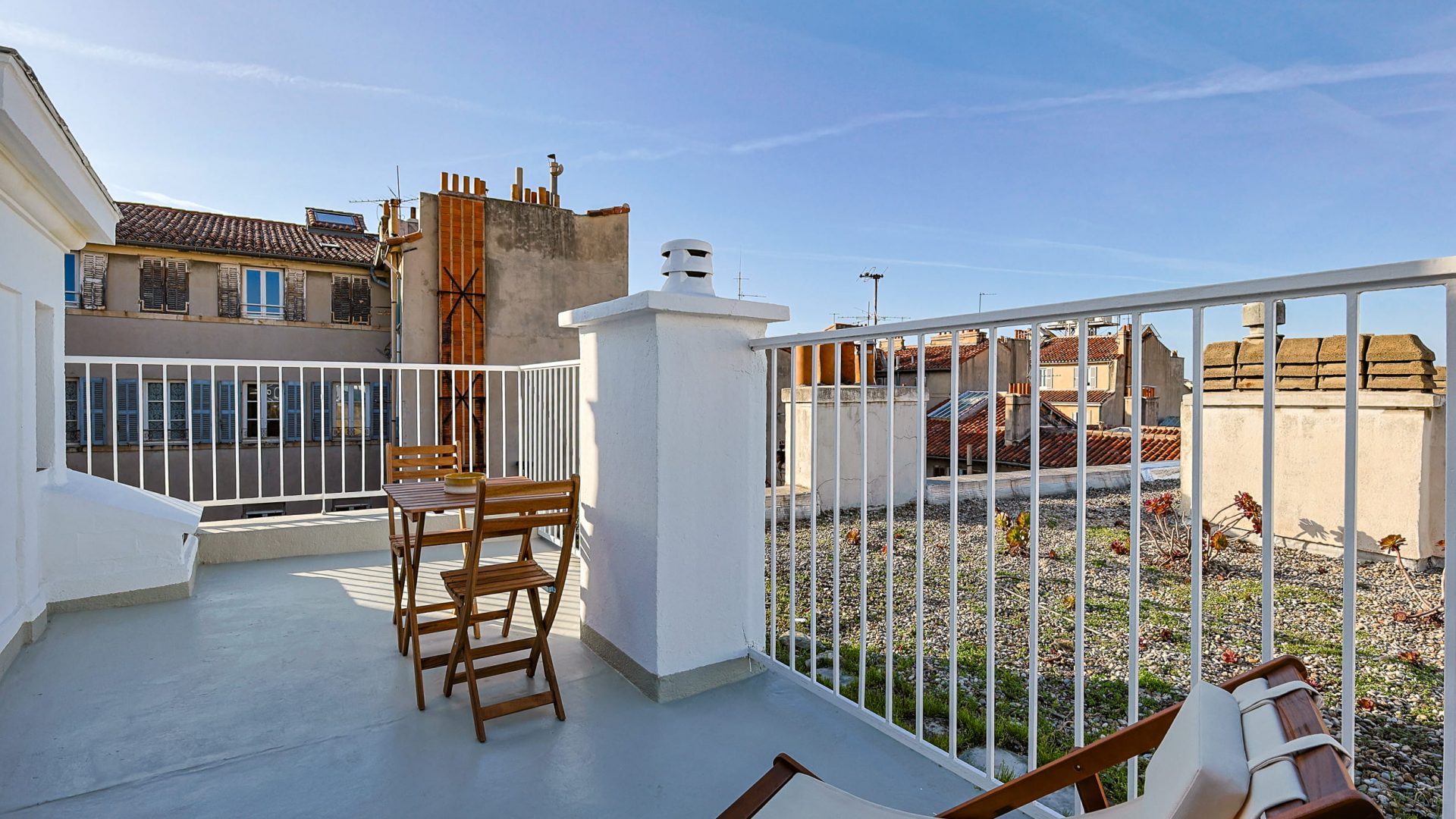 Rue grignan-chambre-509 (1)