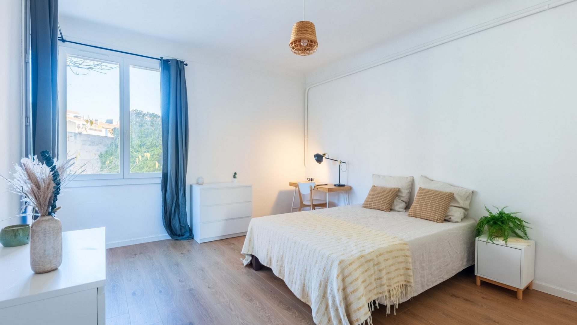 colocation-aix-blondel-chambre-3