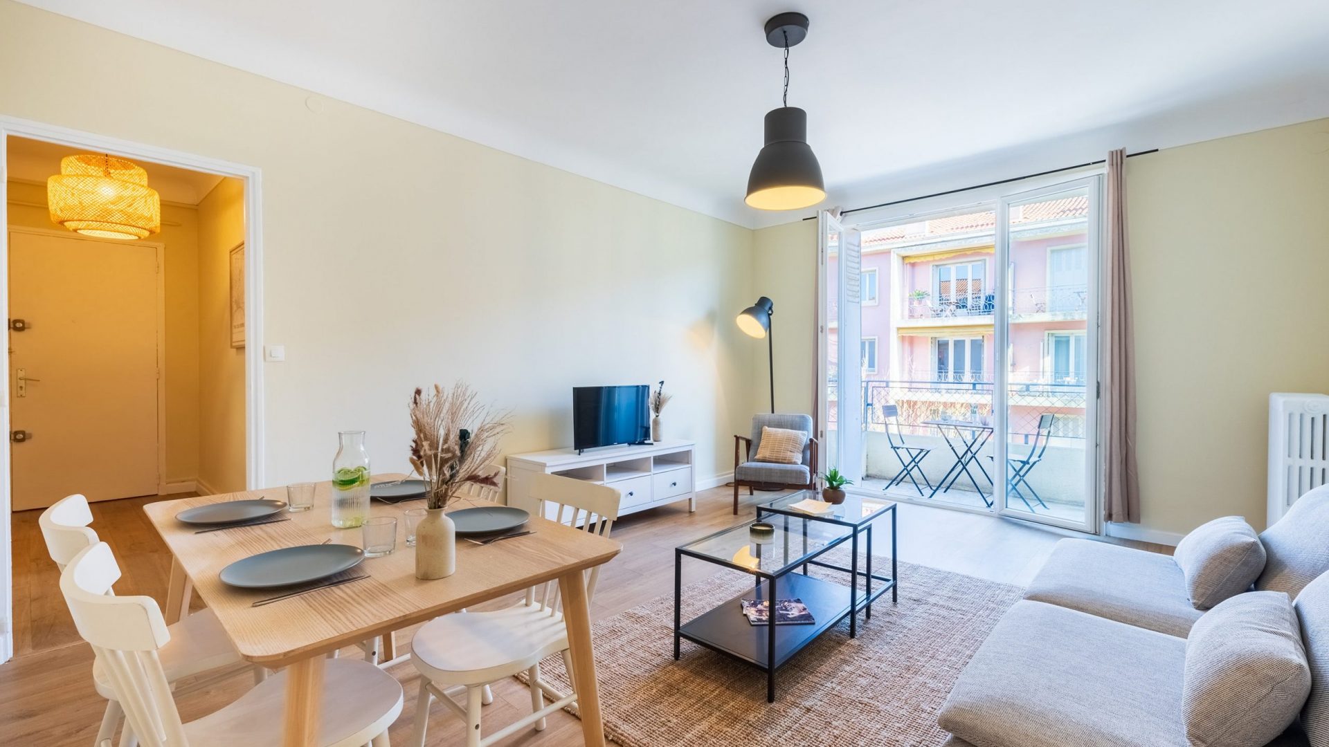 colocation-aix-blondel-coliving-salon