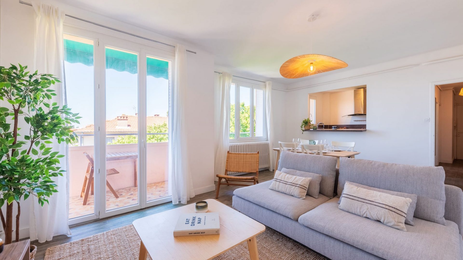 colocation-aix-solari-pasteur-3D-salon