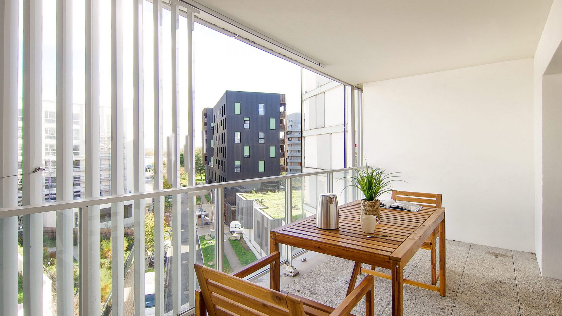 colocation-bordeaux-cour-quebec-balcon-balcon