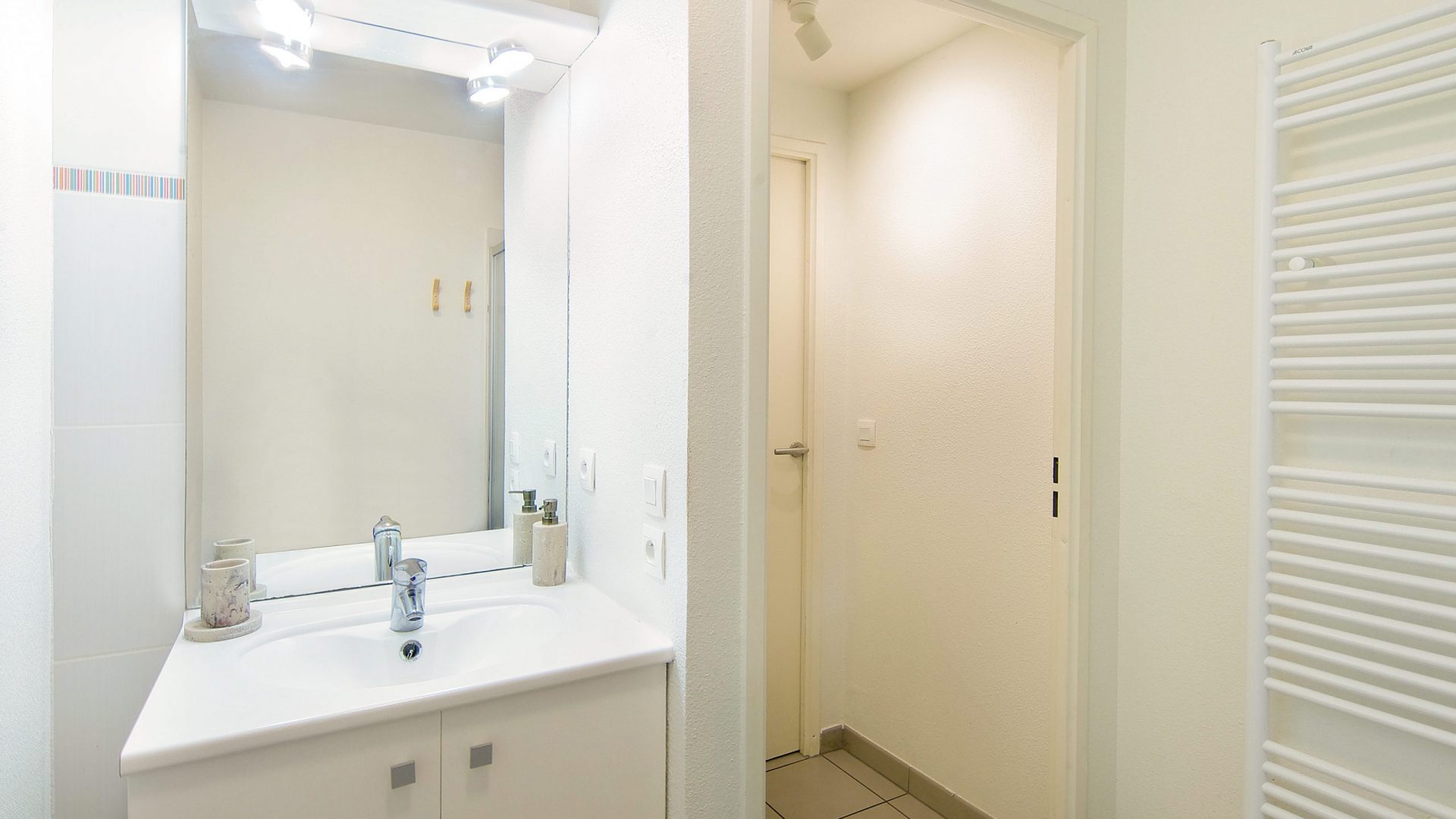 colocation-bordeaux-cour-quebec-rdc-coliving-douche