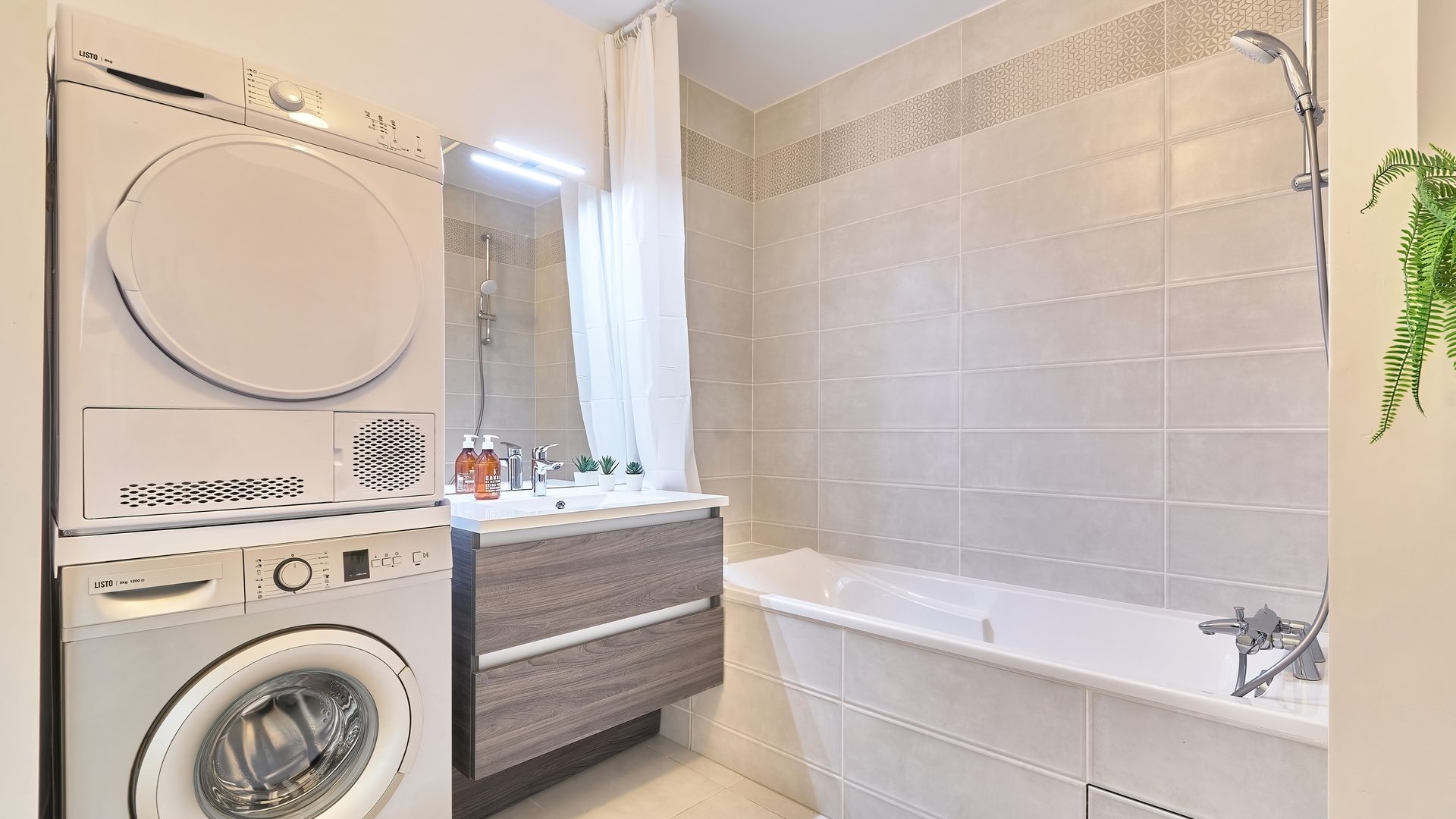 colocation-clichy-coliving-roguet-6-salle-de-bain