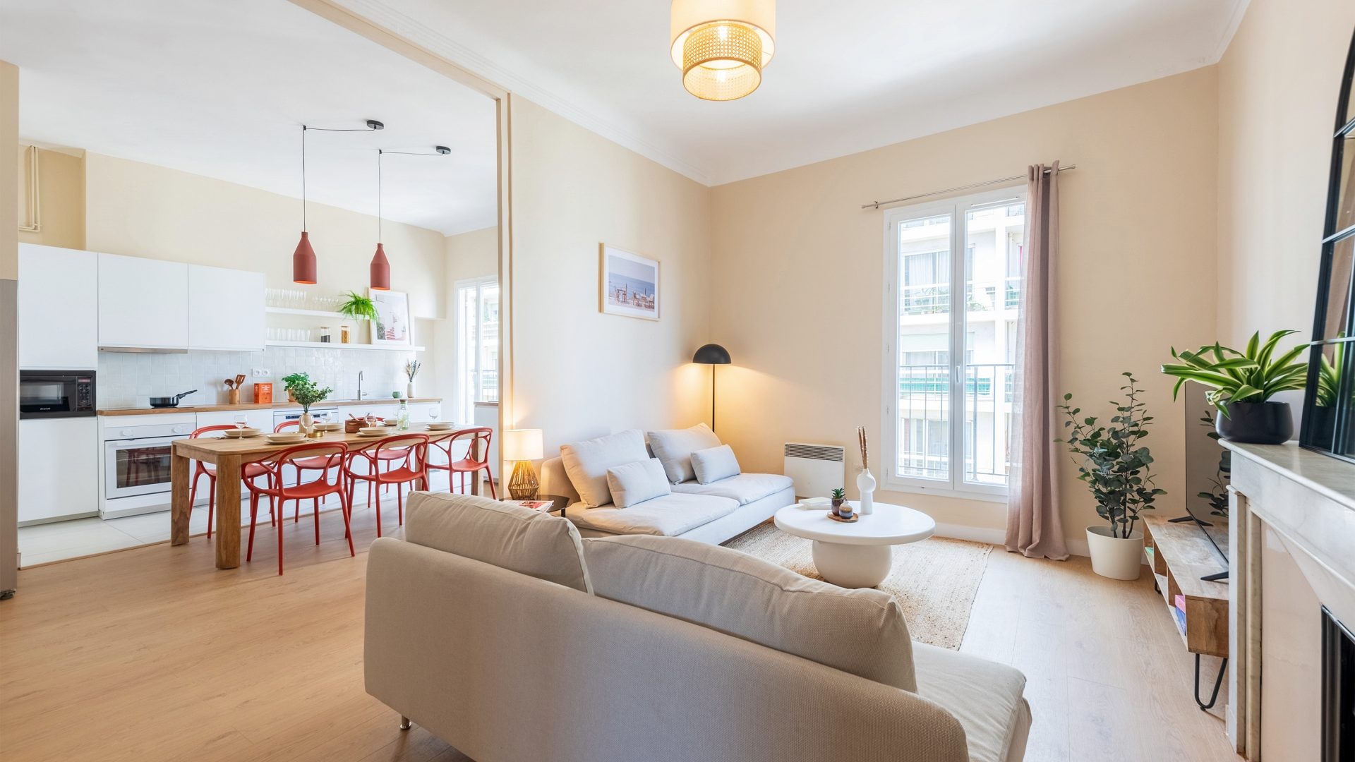 colocation-coliving-marseille-castellane-dupre3-grand-salon-a-partager