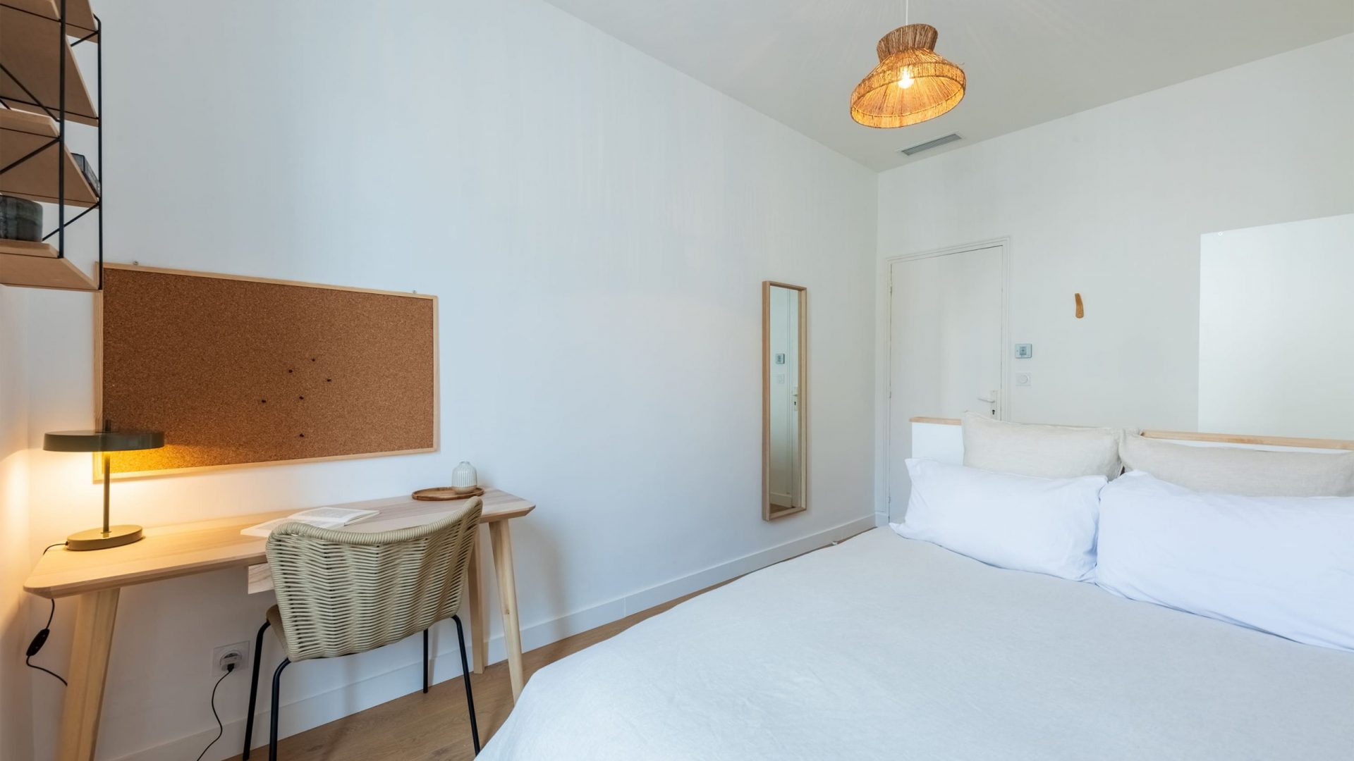 colocation-cours-julien-marseille-Chambre 201