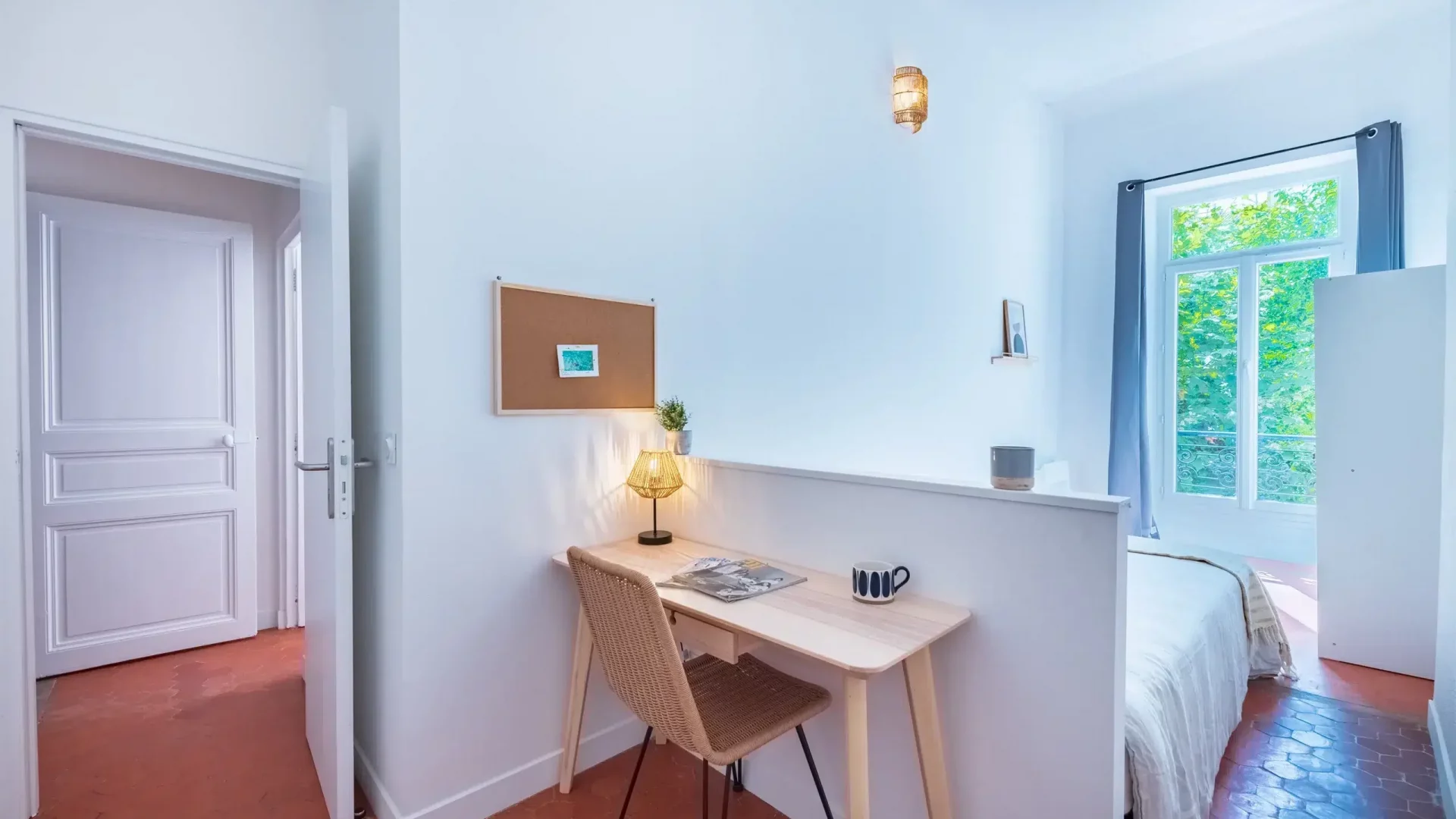 colocation-dupre-castellane-chambre-008