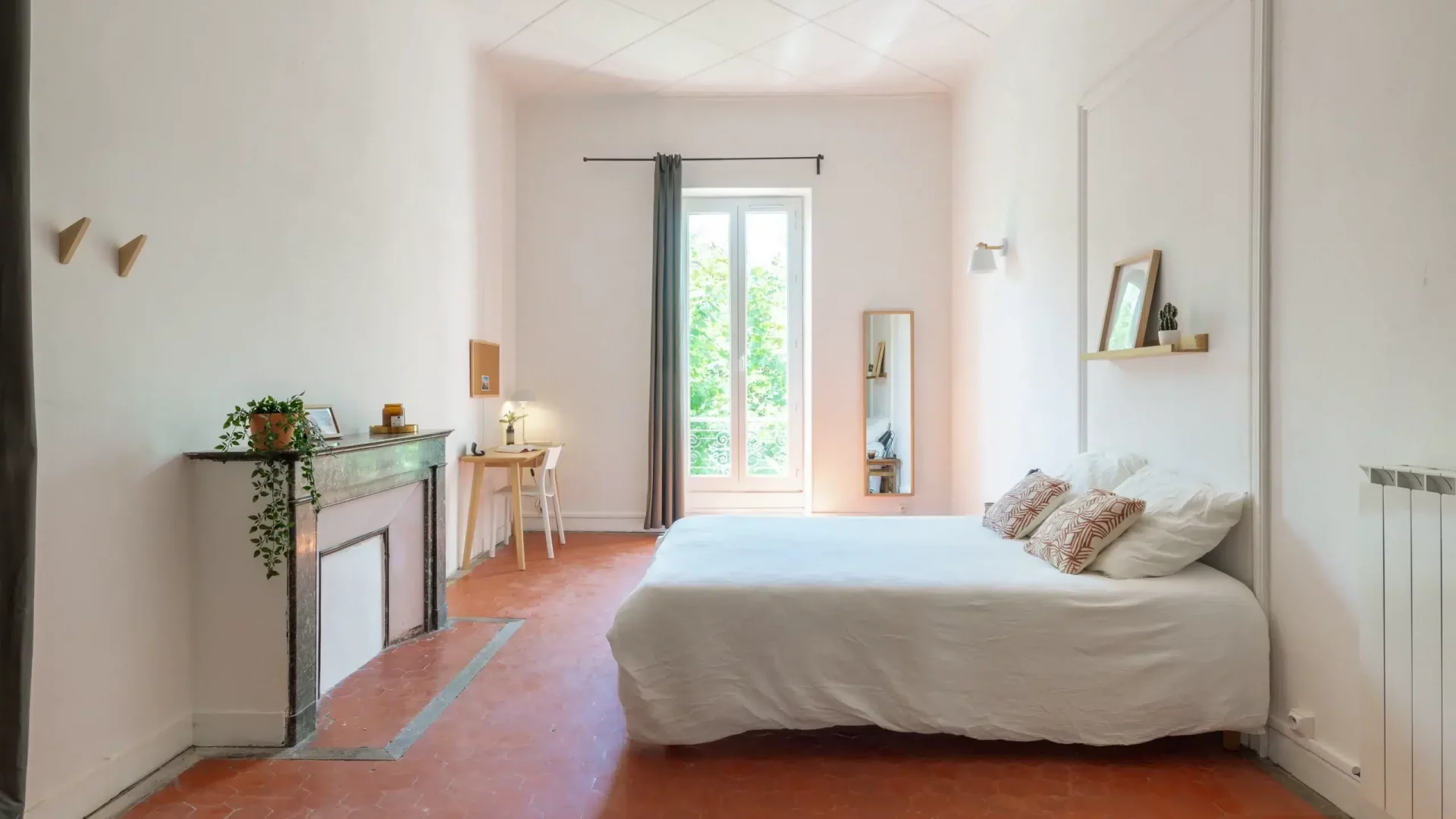 colocation-dupre1-castellane-chambre-4