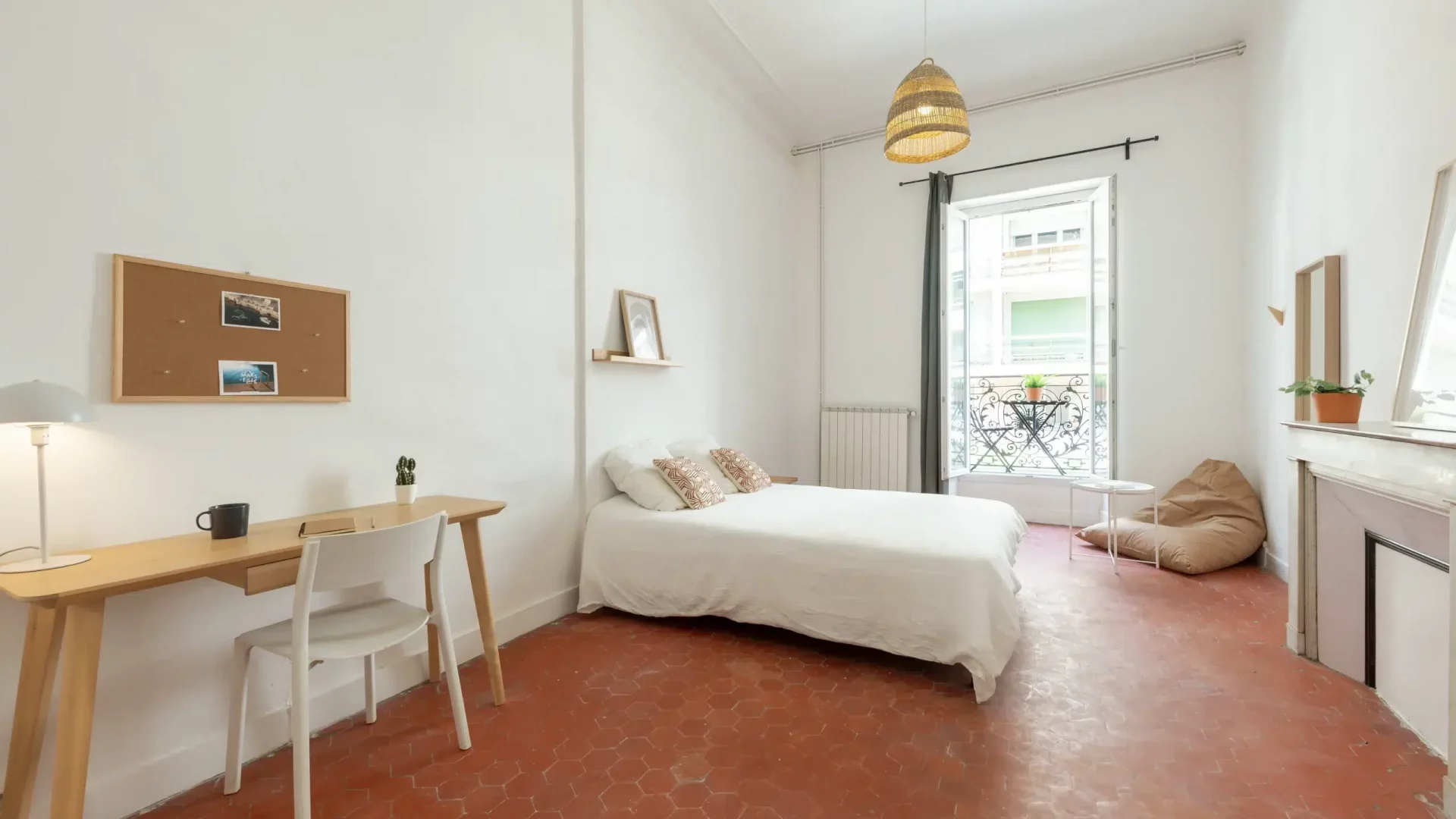 colocation-dupre1-castellane-chambre-5