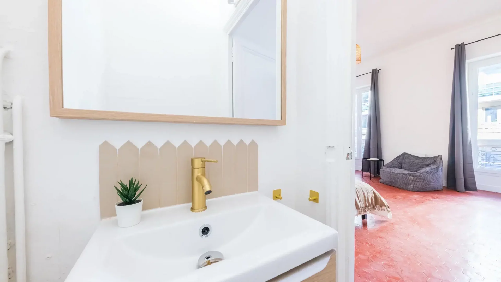 colocation-dupre2-marseille-chambre-202-salledebain-privative