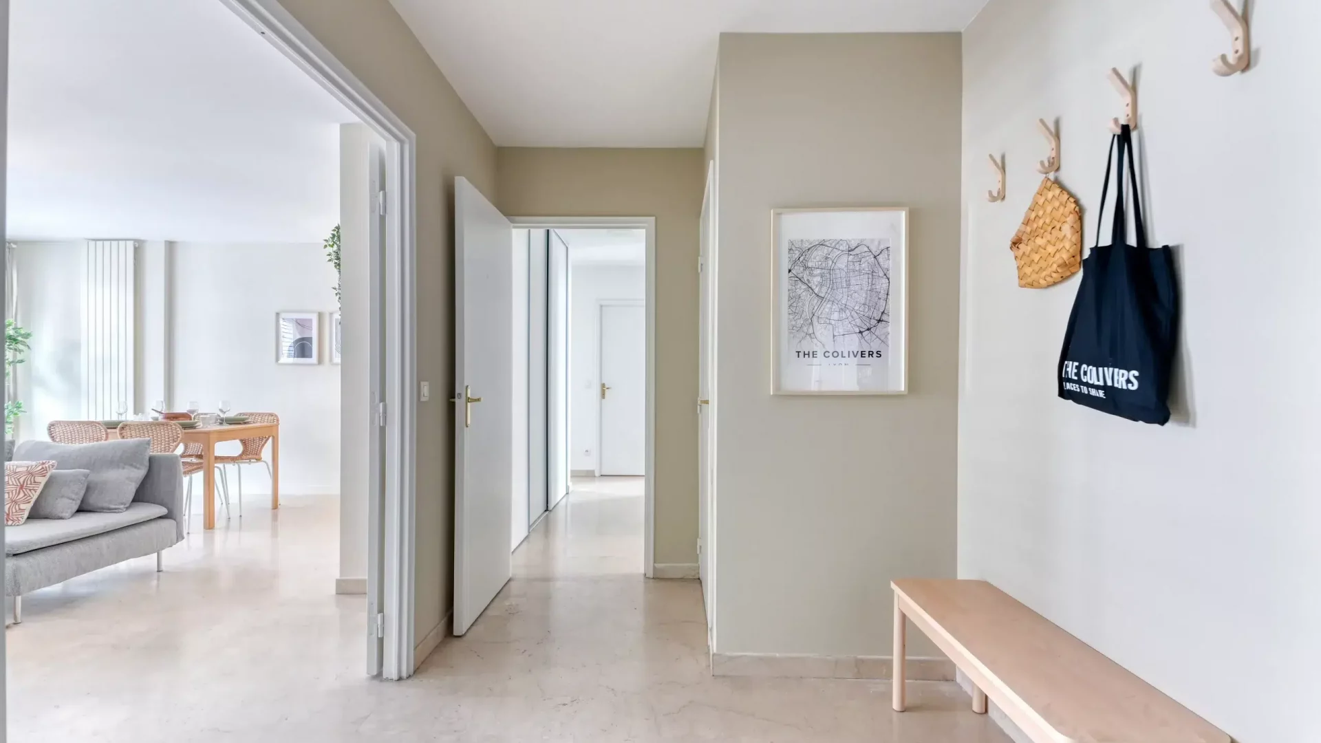 Hall spacieux en coliving à Lyon