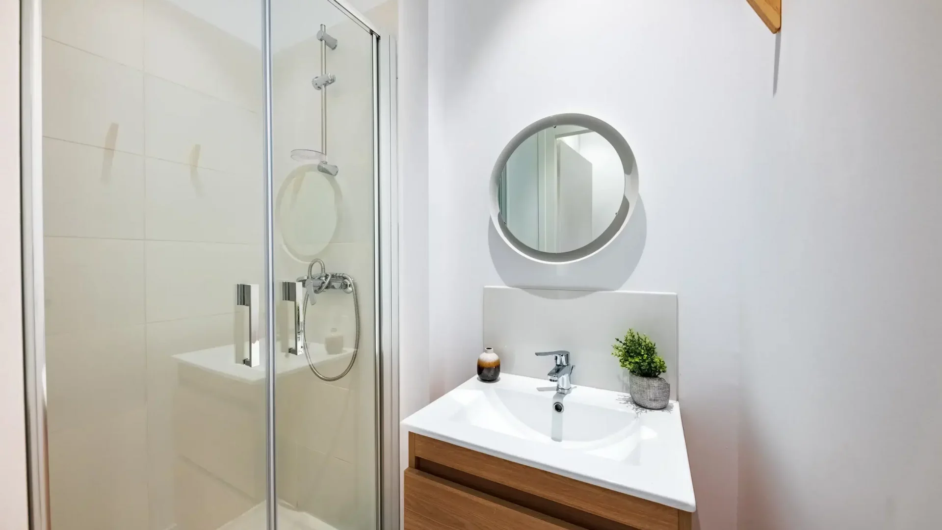 colocation-marseille-berlioz3-salle-de-bain-1