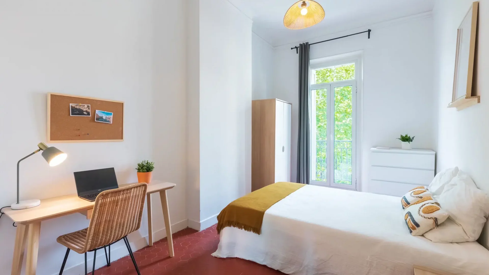 colocation-marseille-chartreux3-chambre-301