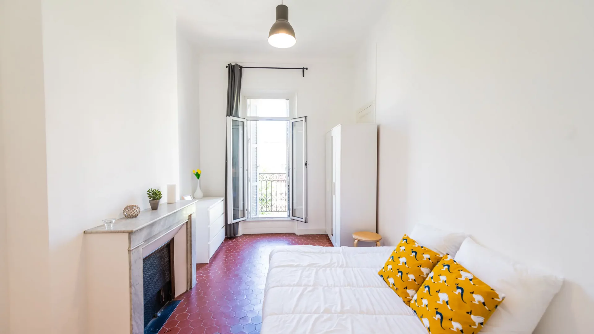 colocation-marseille-chartreux4-chambre401