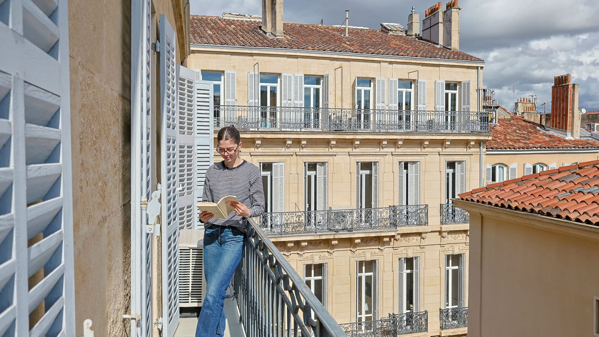 colocation-marseille-coliving-Mongrand-balcon