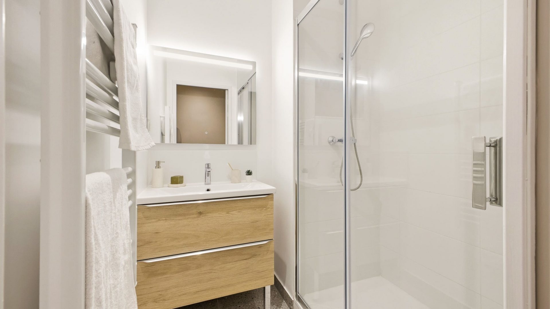 colocation-marseille-coliving-Mongrand-salle-de-bain