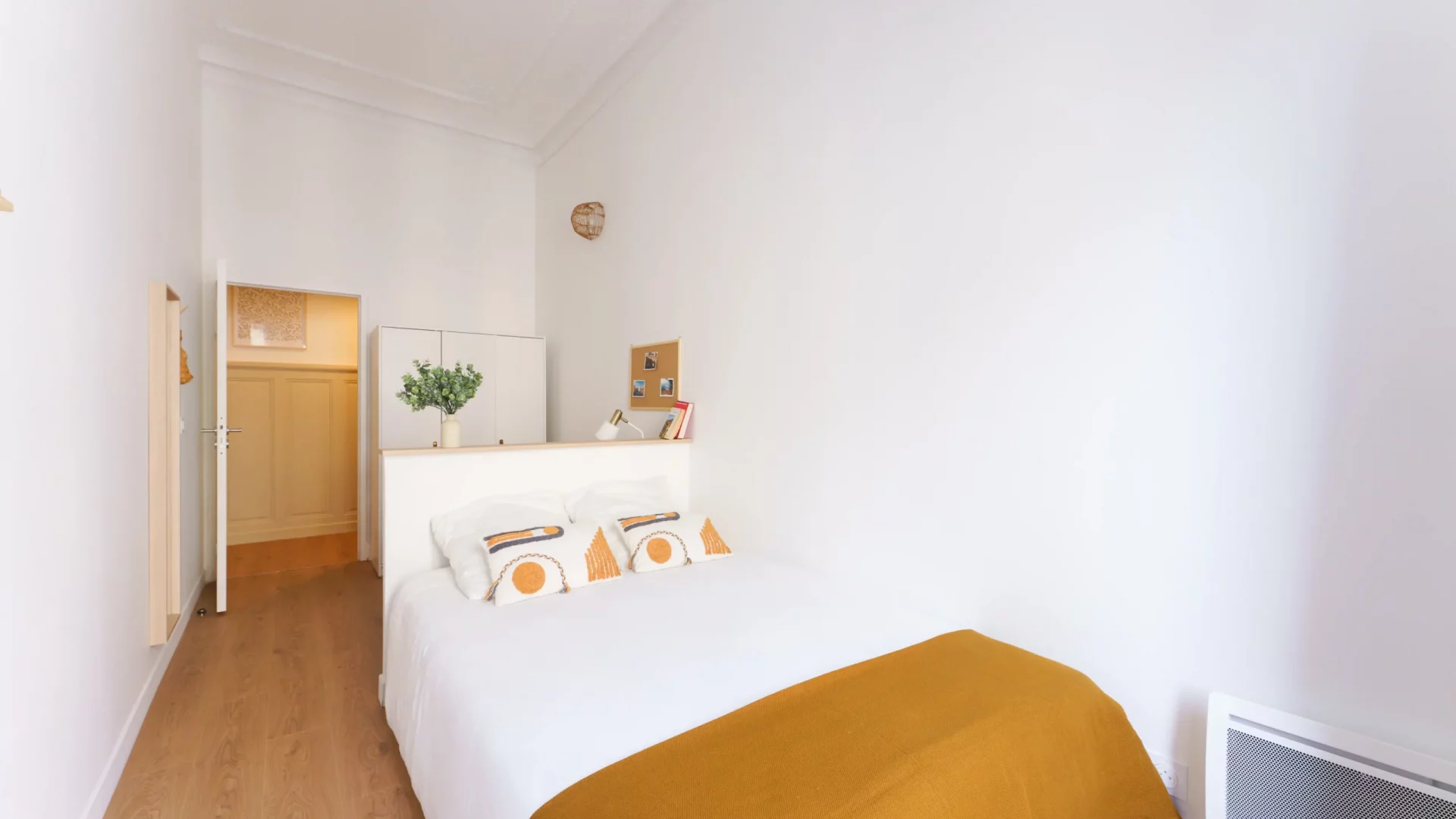 colocation-marseille-liberte-chambre1