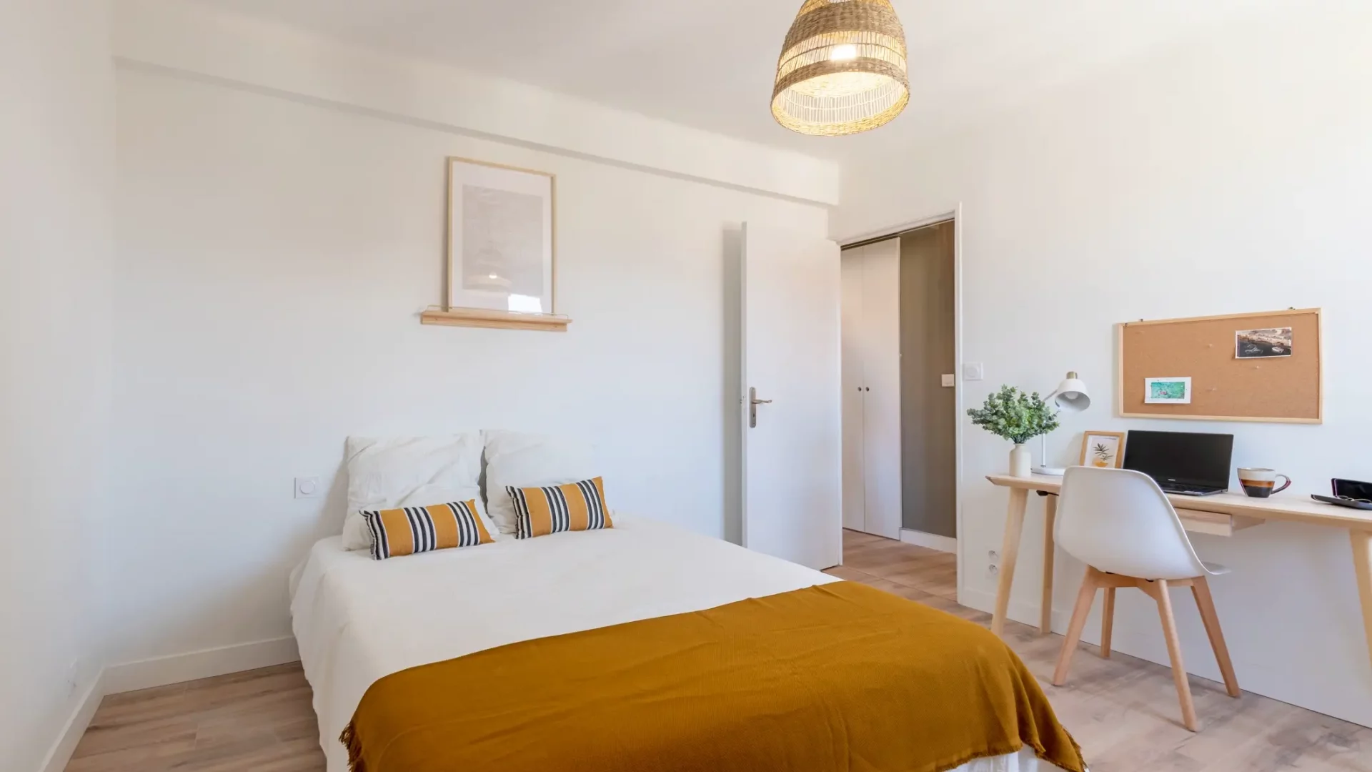 colocation-montpellier-carlencas-chambre-302