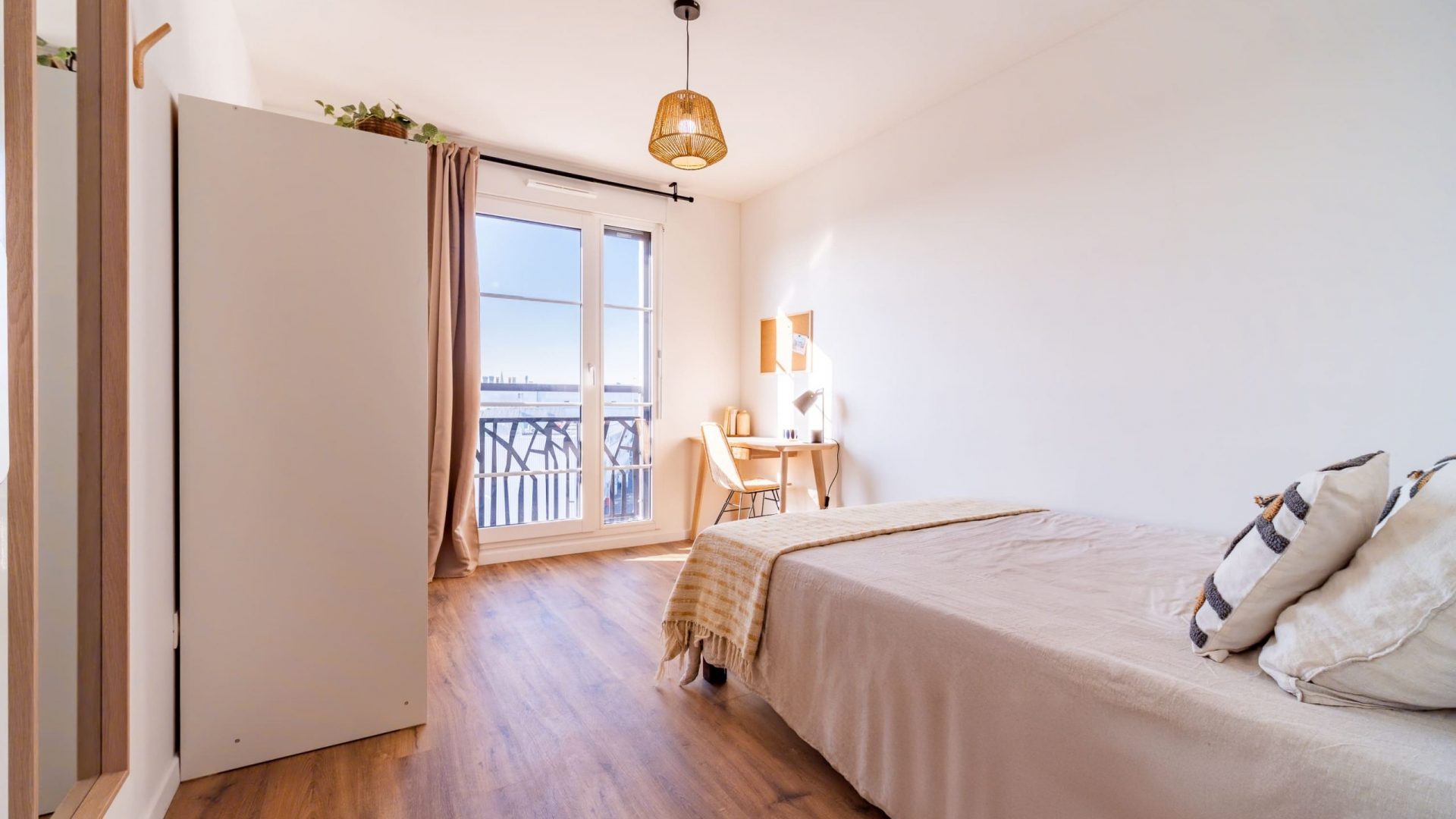 colocation-paris-colombes-chambre-2