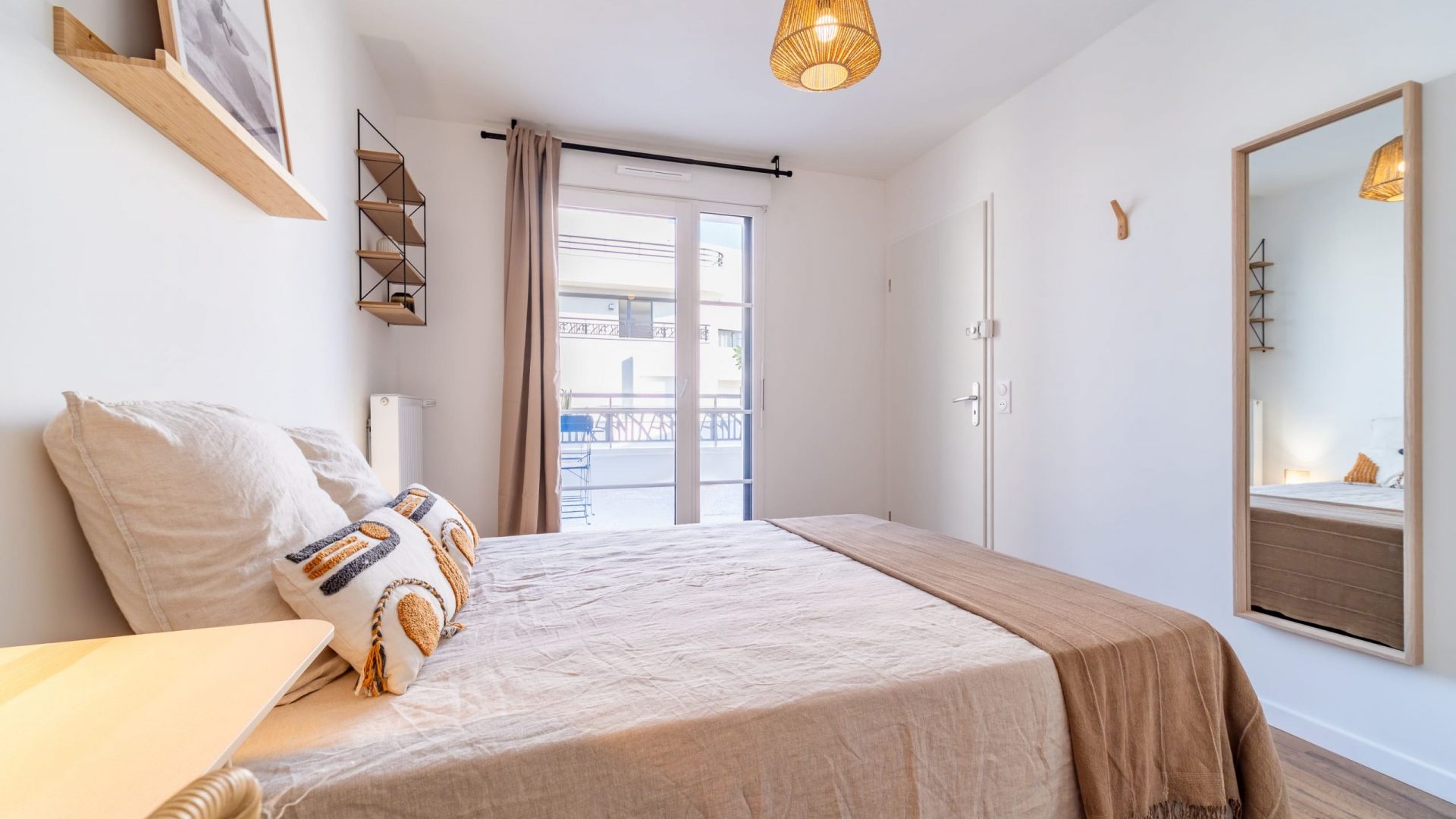 colocation-paris-colombes-chambre-3