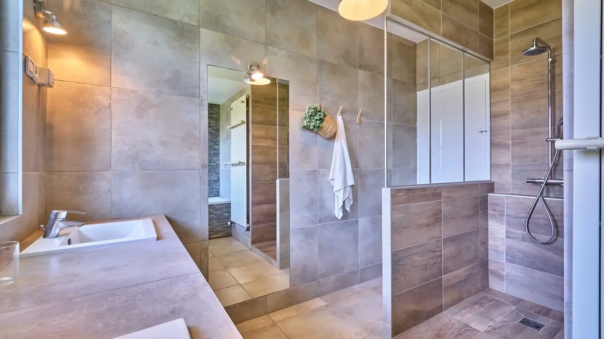 maison-coliving-colombes-paris-saint-hilaire-salle-bain